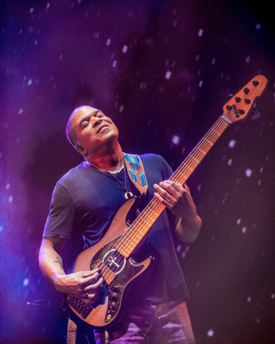 Oteil &amp; Friends