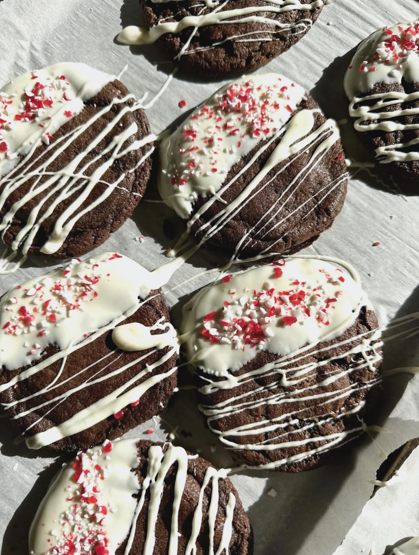 Our Christmas pastries have hit the case @renegadecoffeekc !! 

Stop by this week and enjoy a pastry with one of their new Christmas drinks 🎄

Here&rsquo;s what you can find at renagade:
- soft baked molasses cookies
- chocolate peppermint cookies
-