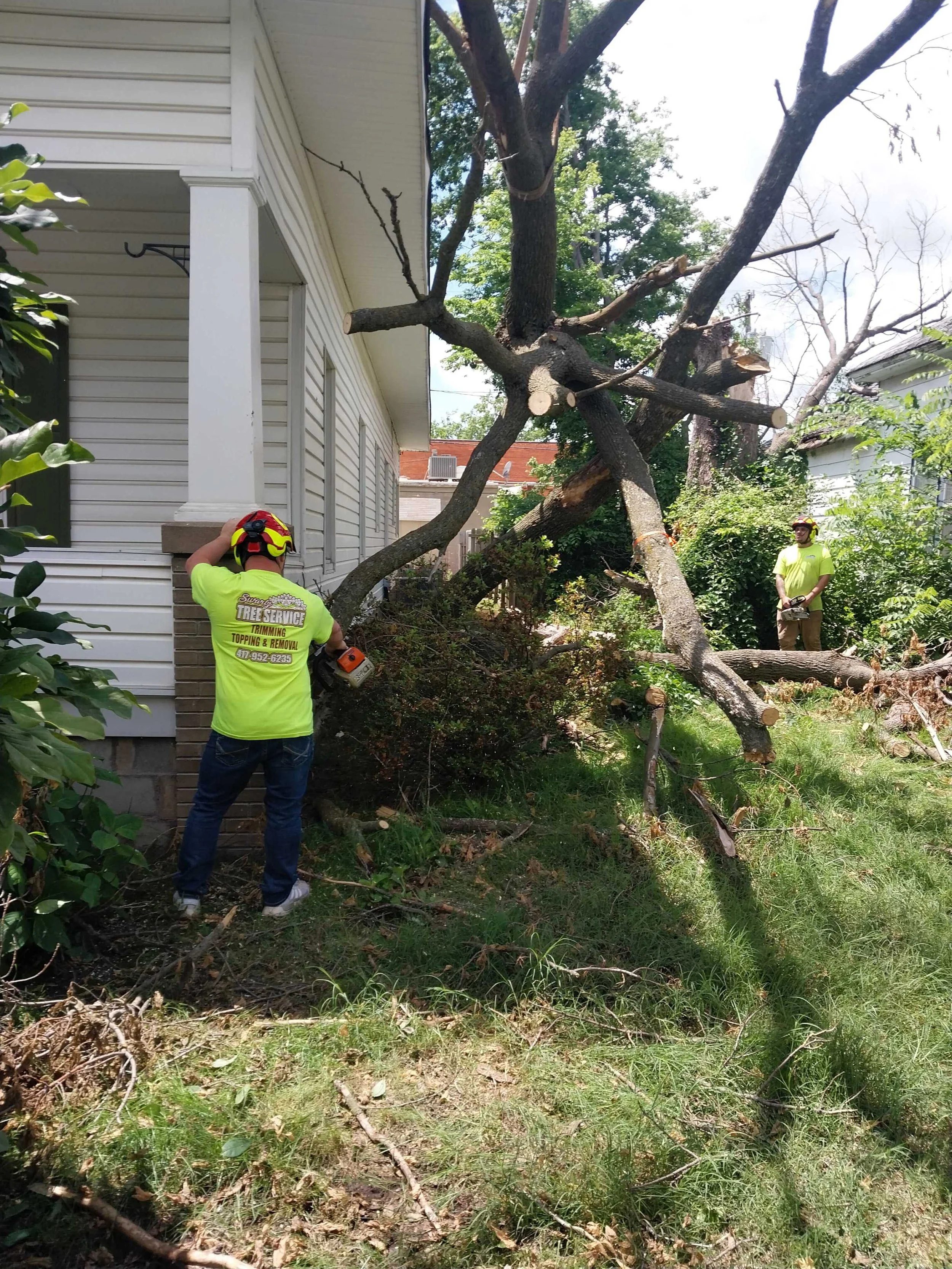 Why Storm Cleanup Requires Professional Help