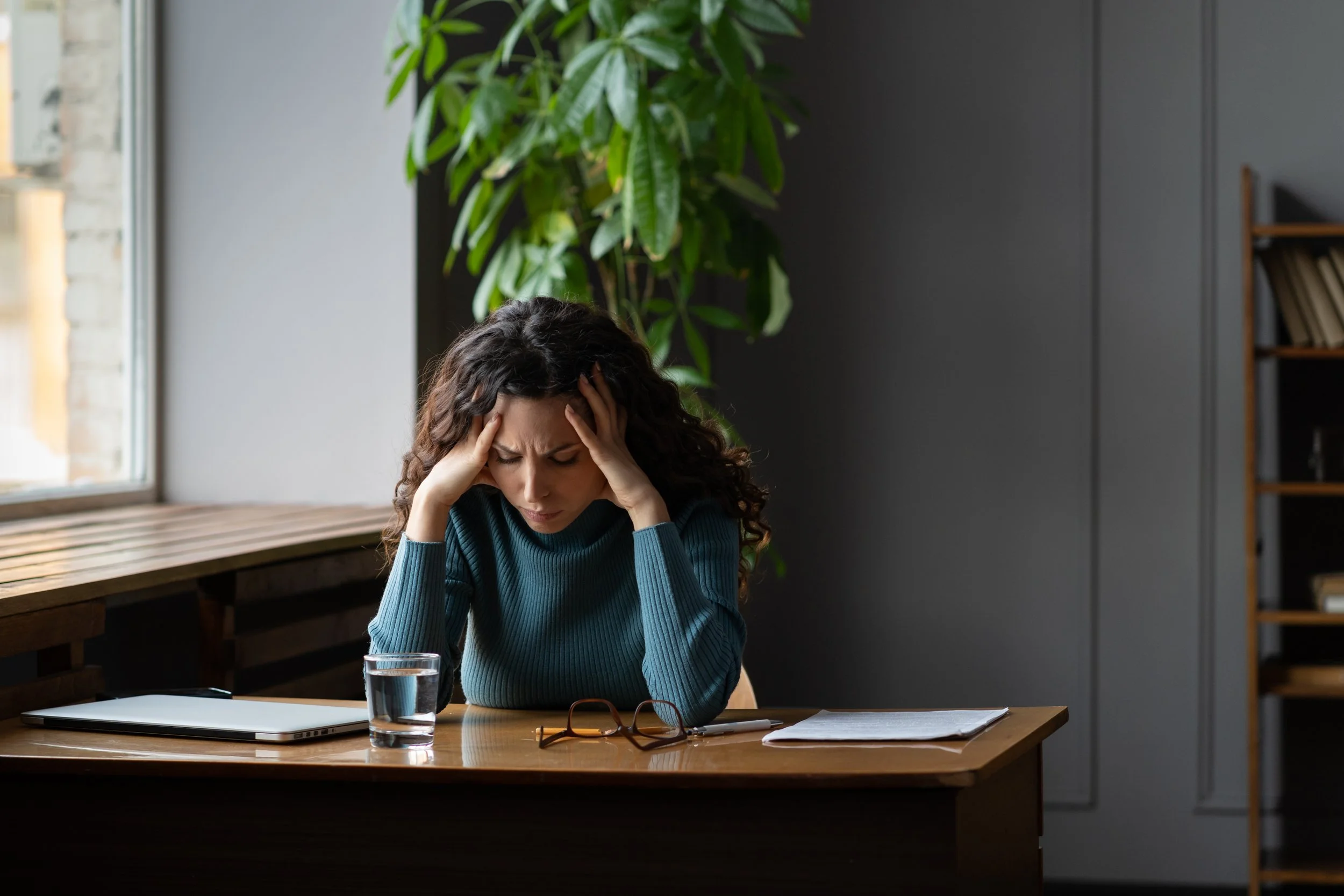 When Stress Becomes Burnout: A Pasadena Therapist Explains