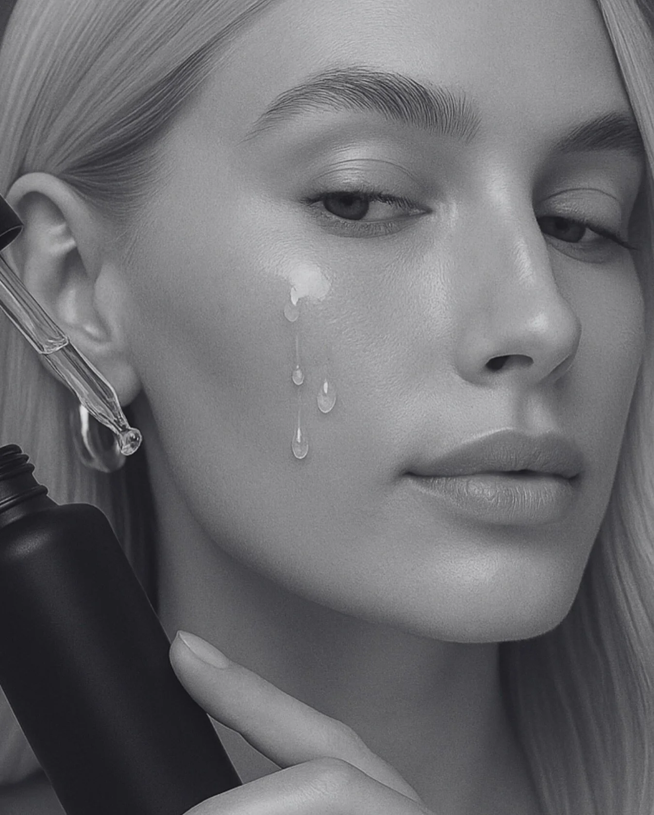 Tears of glow. 
DEUZA isn&rsquo;t just skincare&mdash;it&rsquo;s a ritual.
Infused with science, powered by beauty.

#InnerGoddess #Biohacking