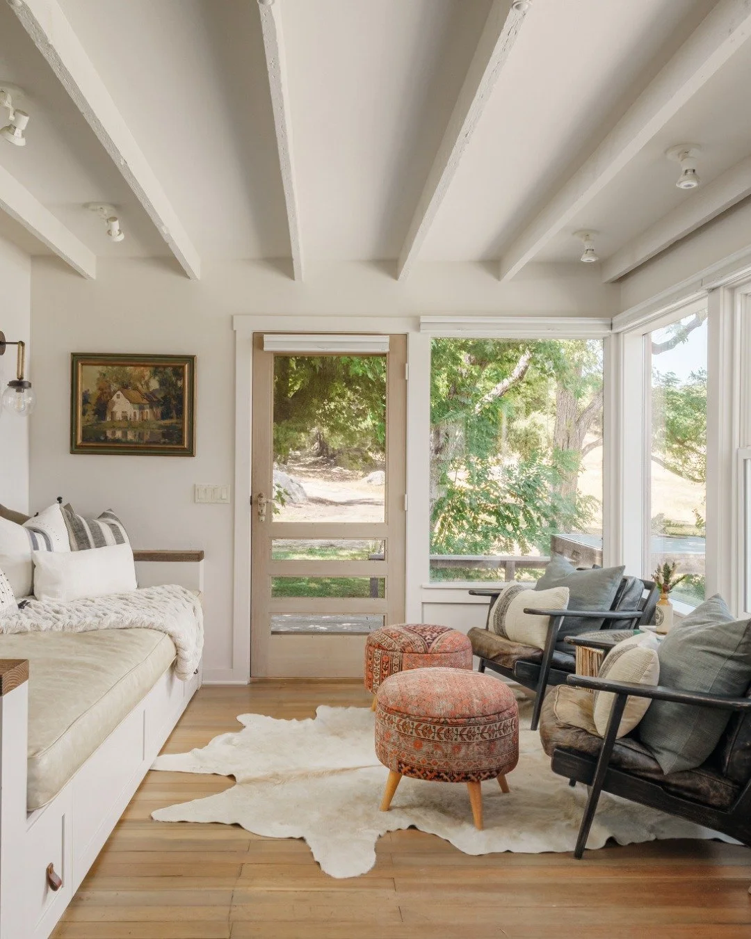 The perfect corner to get lost in a story, or find the inspiration to write your own. 

This year, make time for the spaces that make your soul feel at home. 

Book now via the link in bio.

#WritingRetreat #CozyCore #RoomWithAView #SlowLiving #Quiet