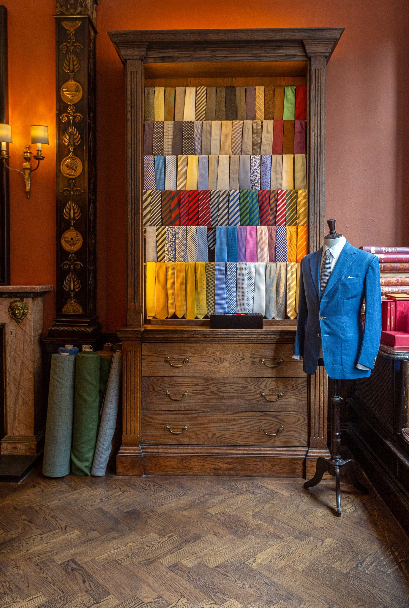 tailor, bespoke, british, shopping; suit;
