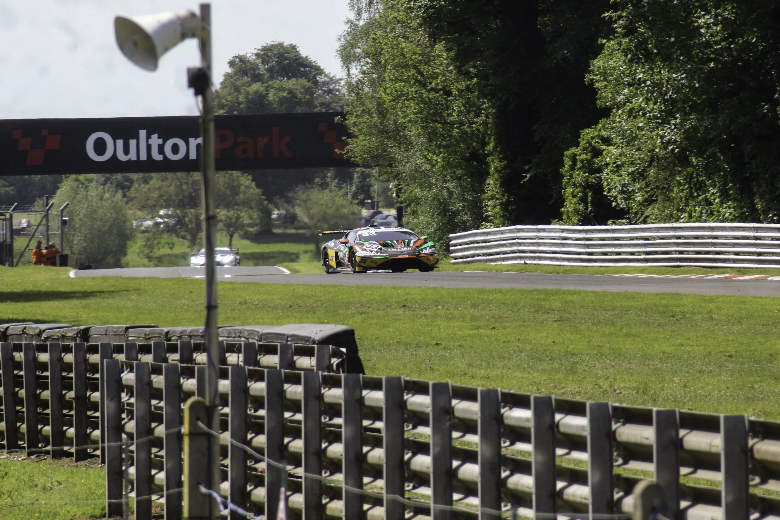 Oulton Park Monday British GT-30.jpg