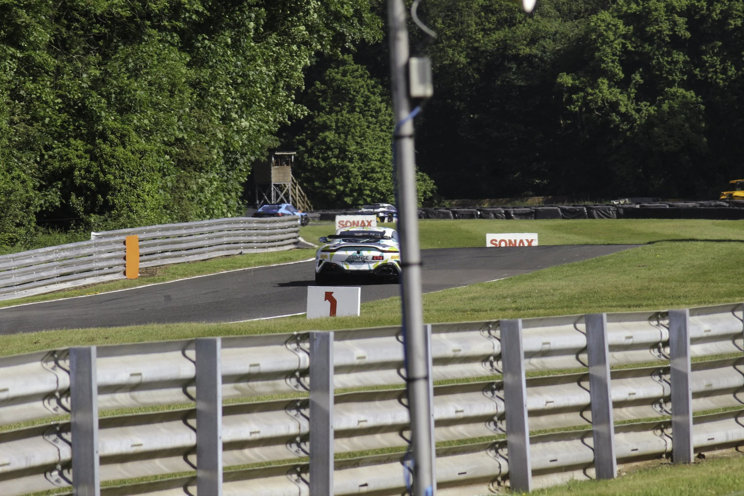 Oulton Park Monday British GT-8-2.jpg