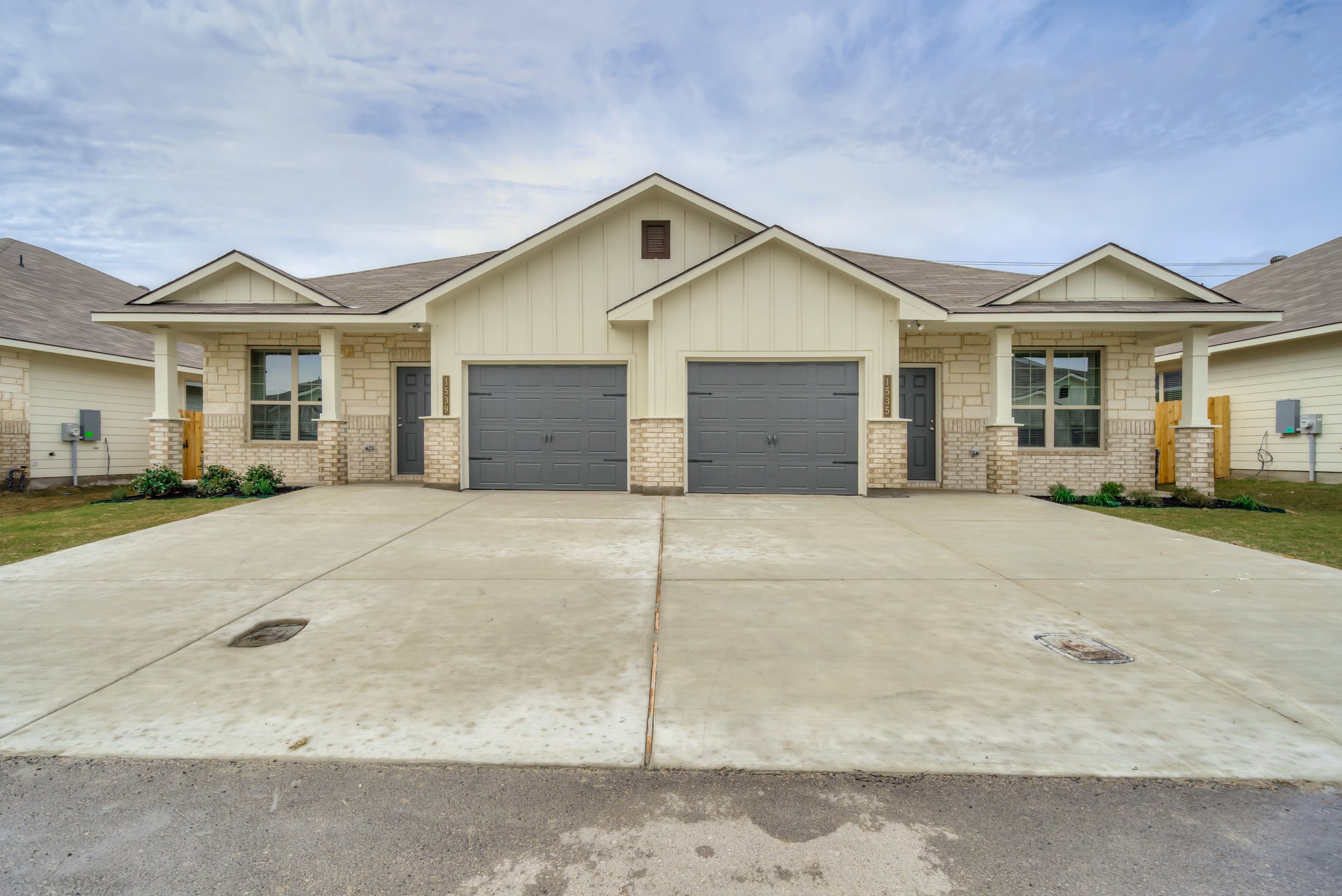 Case Road Duplexes | Temple
