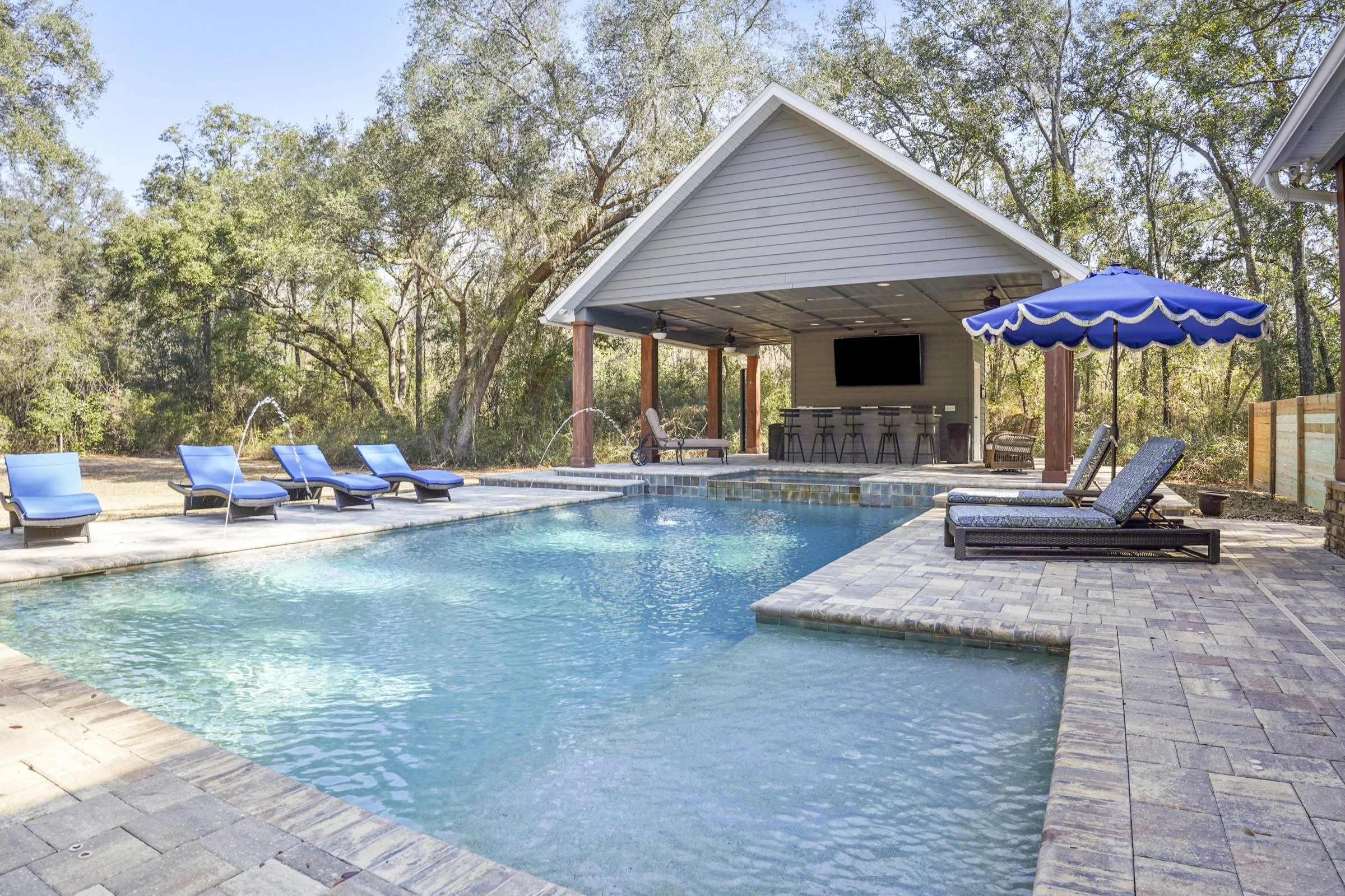 02-tim-crews-pool.jpg