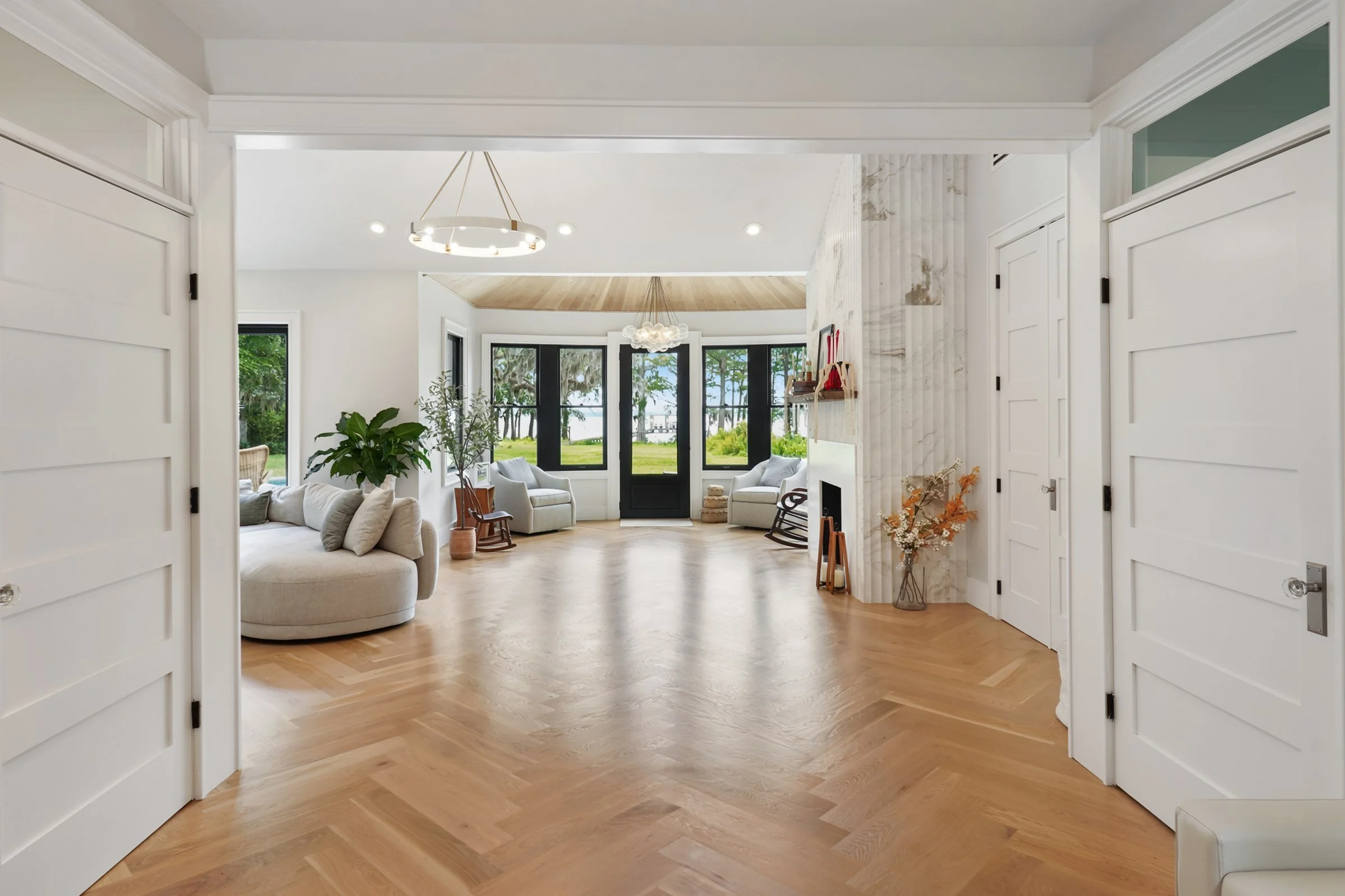 01-house-of-today-entry.jpg