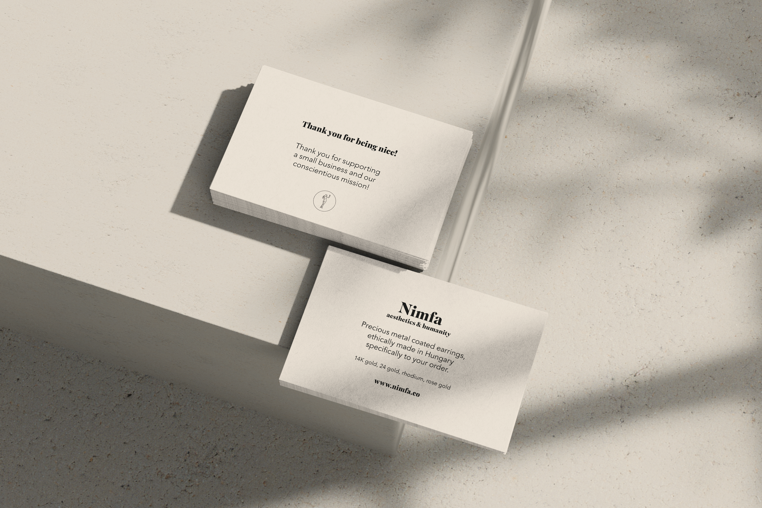 Nimfa_mockup_card_1.png
