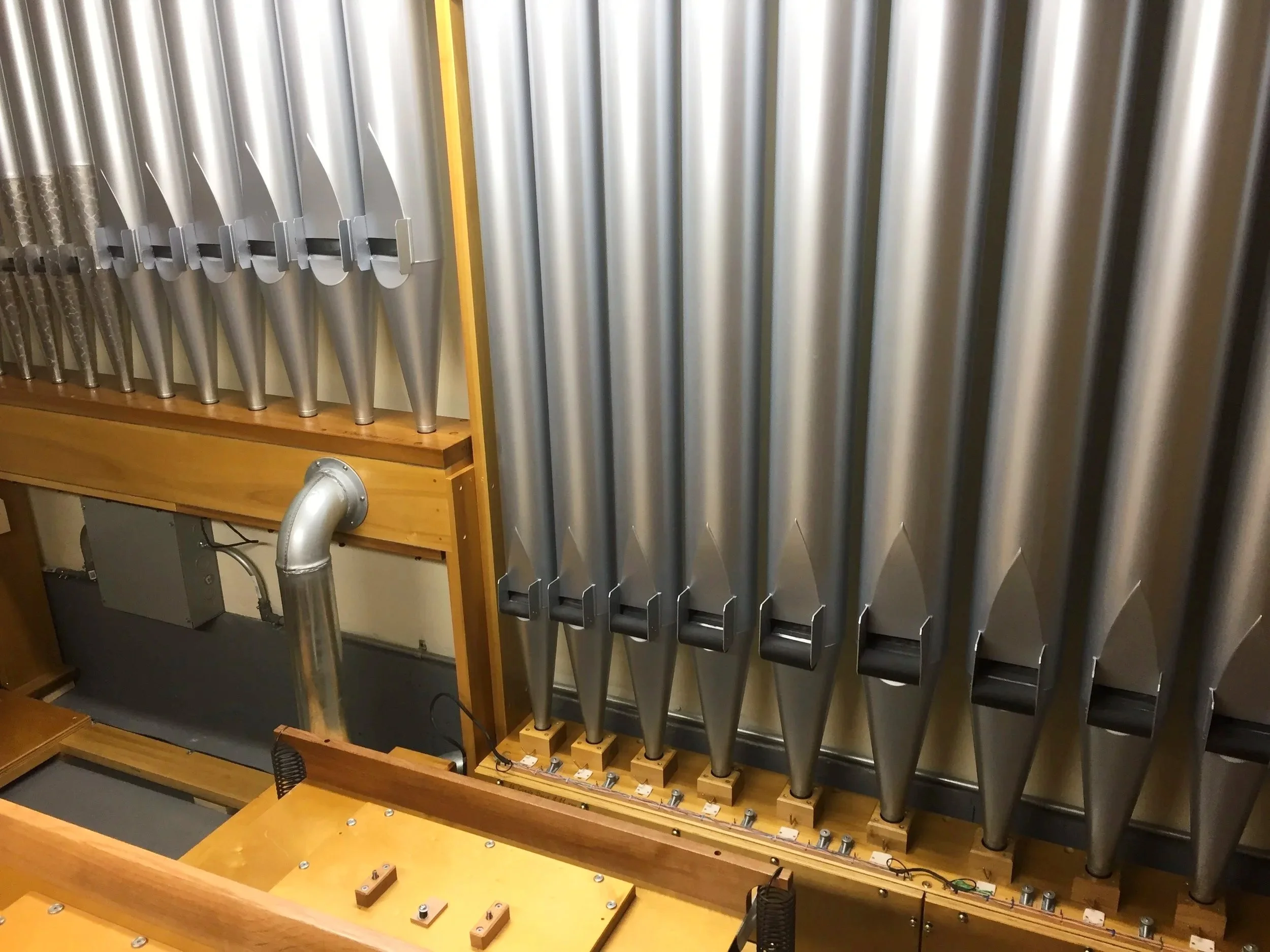 Great Division Bass Pipes