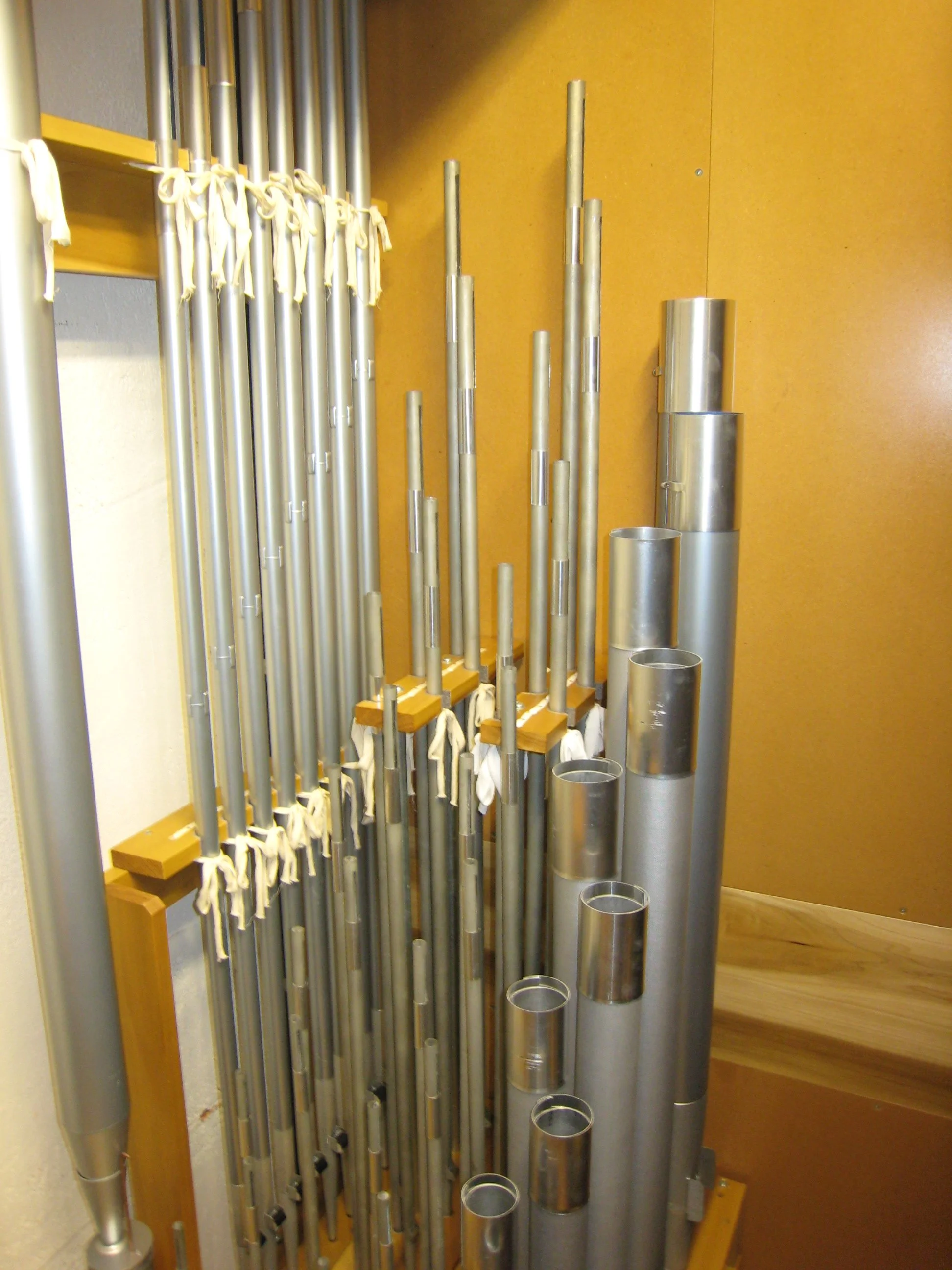 Solo Viole d'orchestre, Celeste and 4' Octave