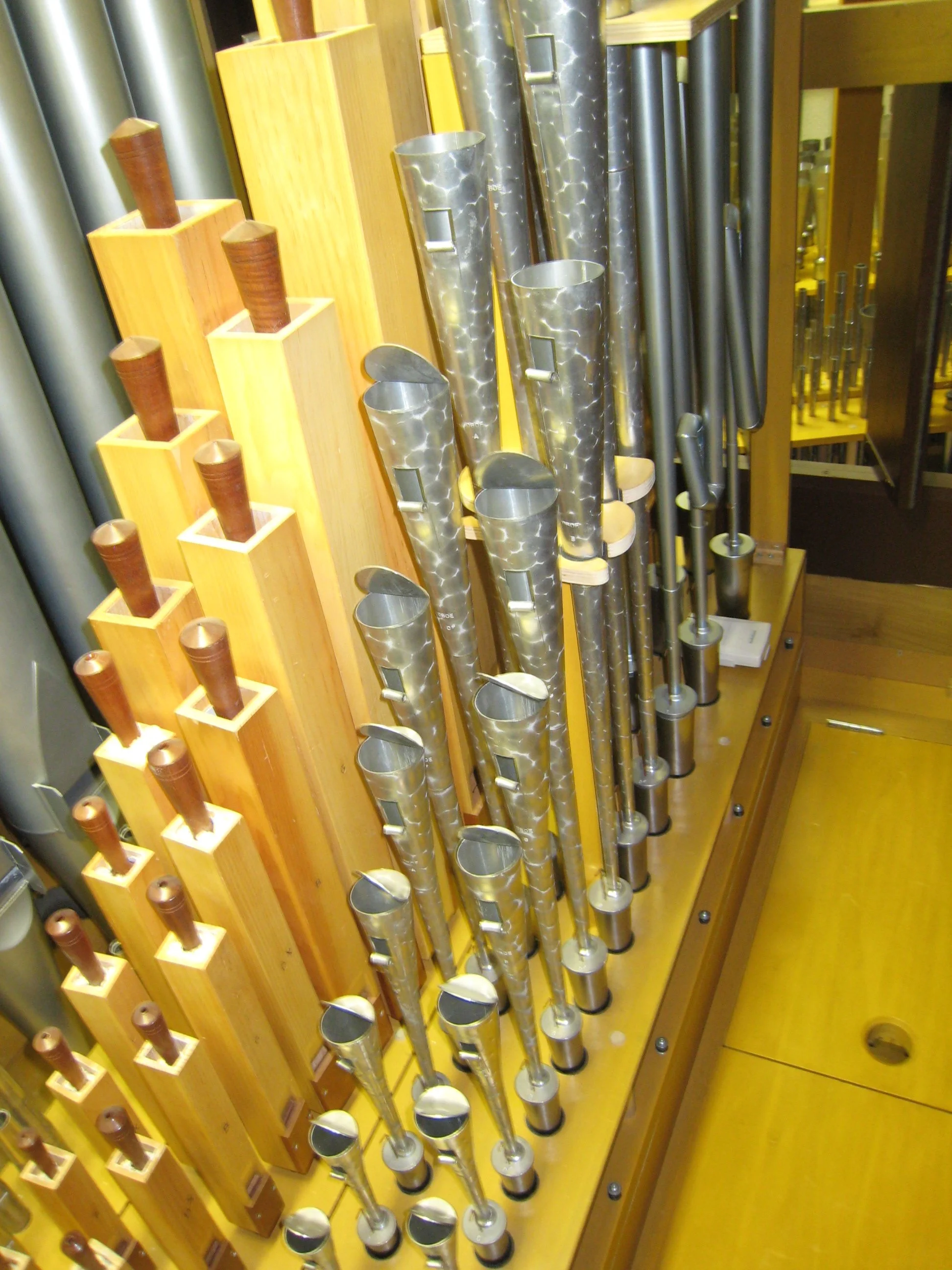 Swell Oboe and Stopped Diapason