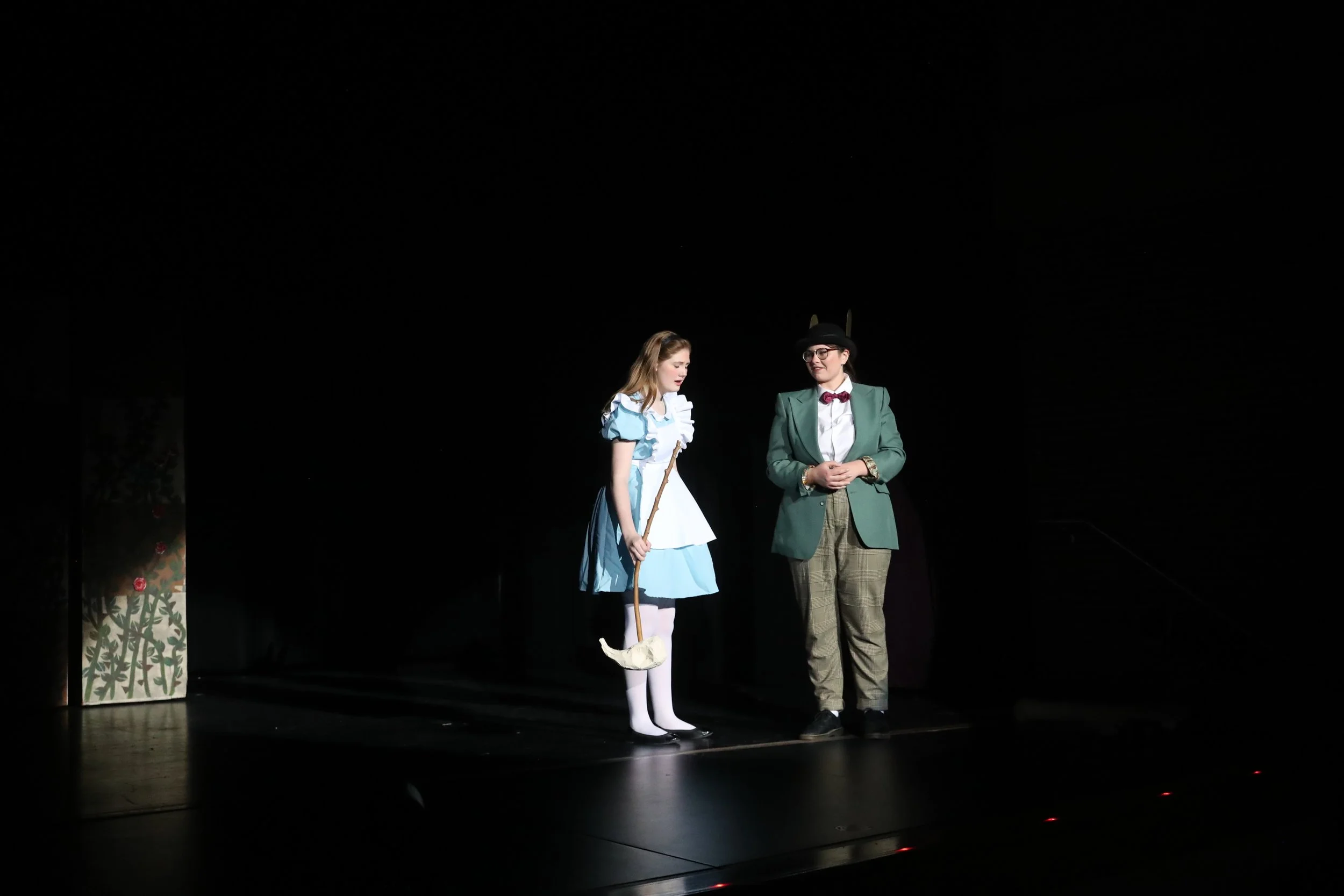 Alice In Wonderland: Alice and the White Rabbit