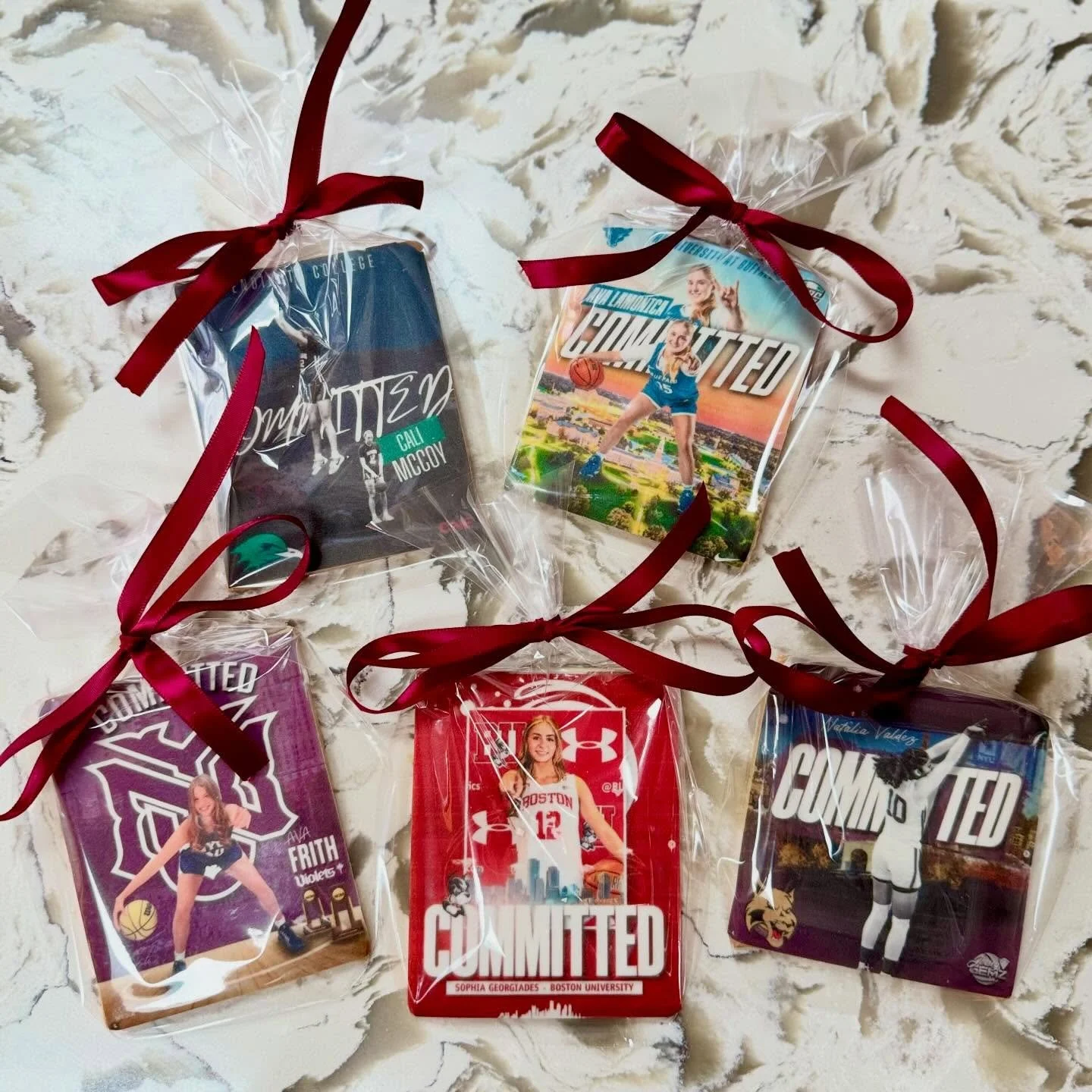 Sweeten up your grad&rsquo;s big day 🍪🎓

Custom cookies featuring the college they&rsquo;ve committed to make the perfect personalized touch!

I created these for the senior basketball players at @rutgersprep and they were a total hit 🏀✨

Planning