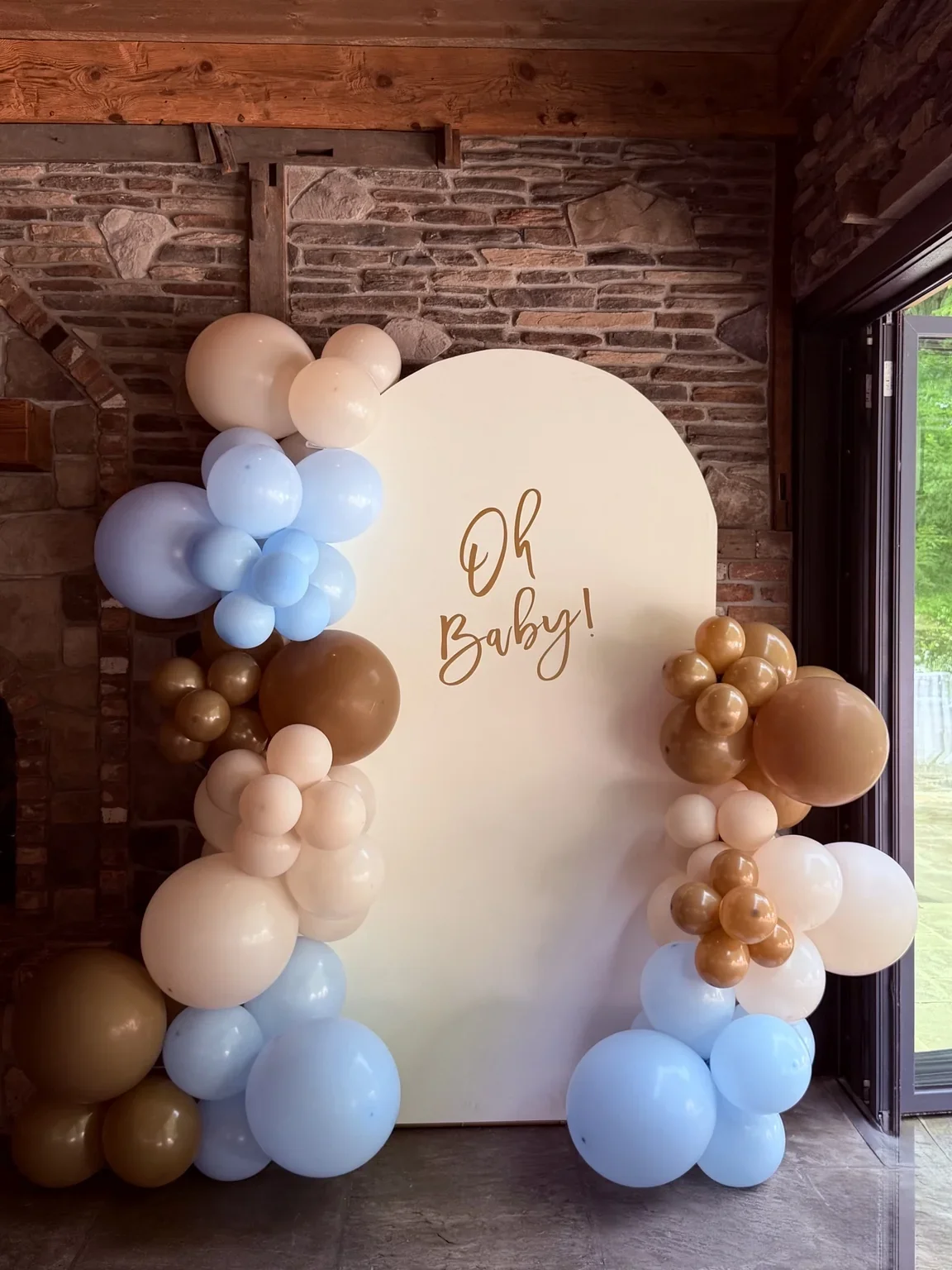oh-baby-blue-brown-balloon-backdrop-baby-shower-nj.webp