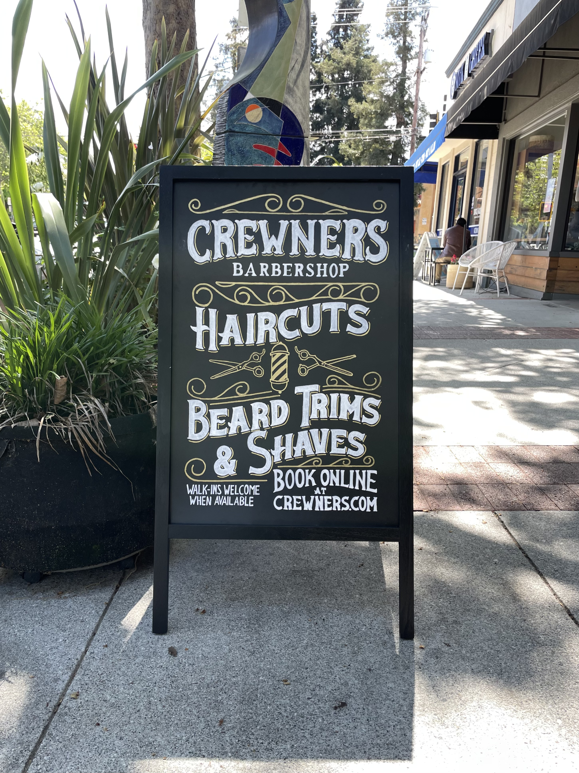 a_frame_sign.png