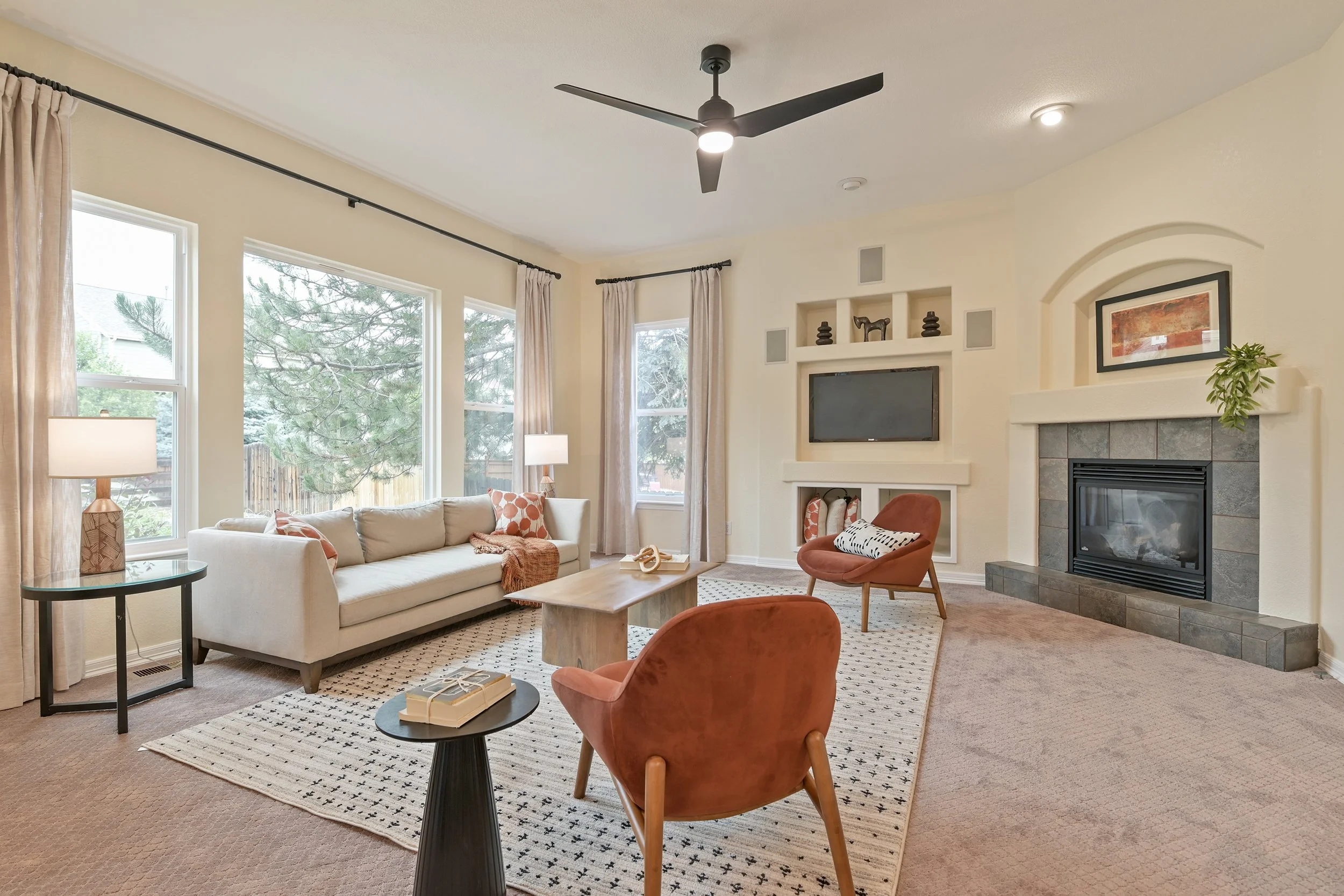 Neutral living room with terracotta accents