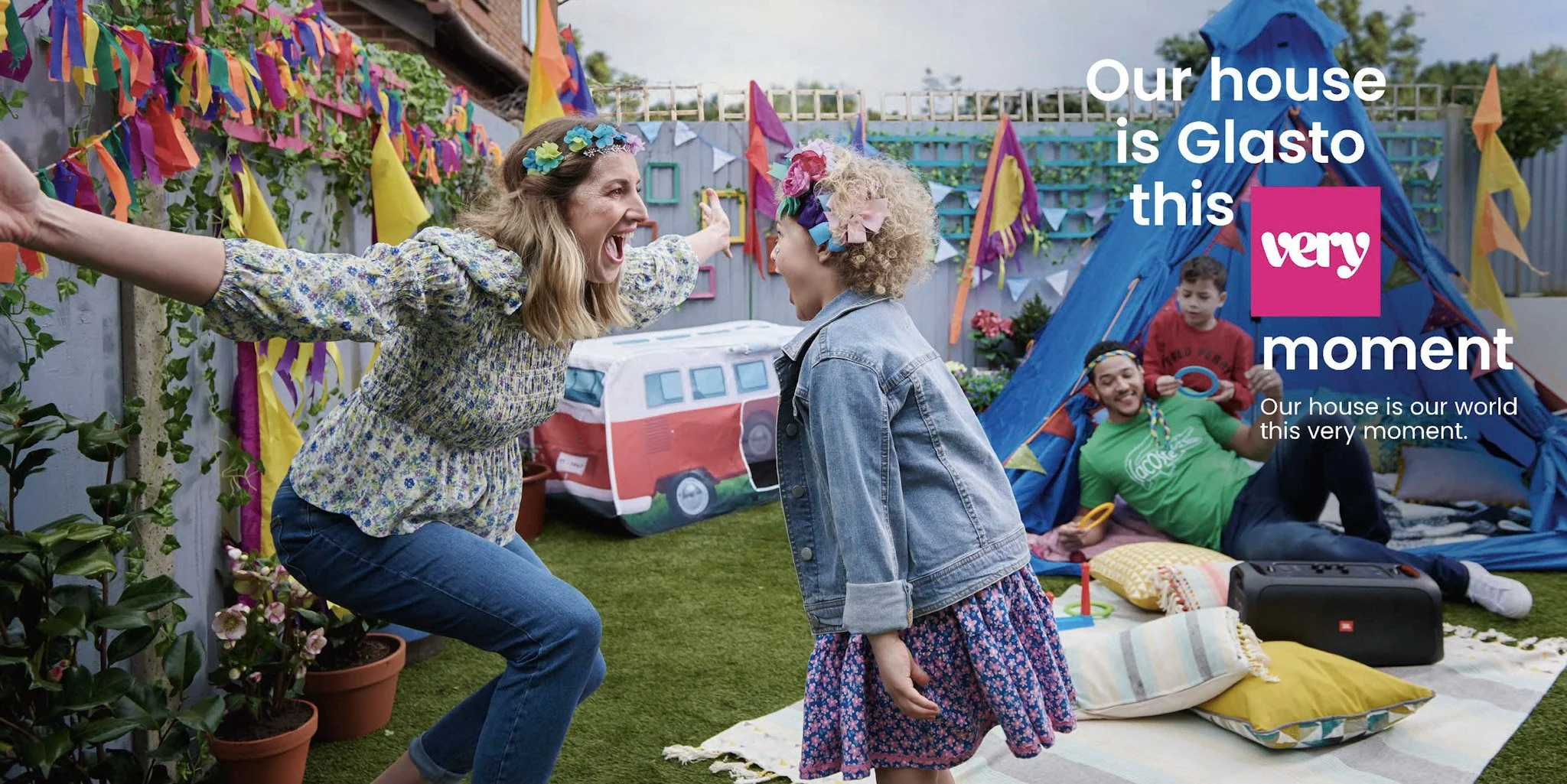 105-Very_OOHPres_210301 (1)_Page_09.jpg