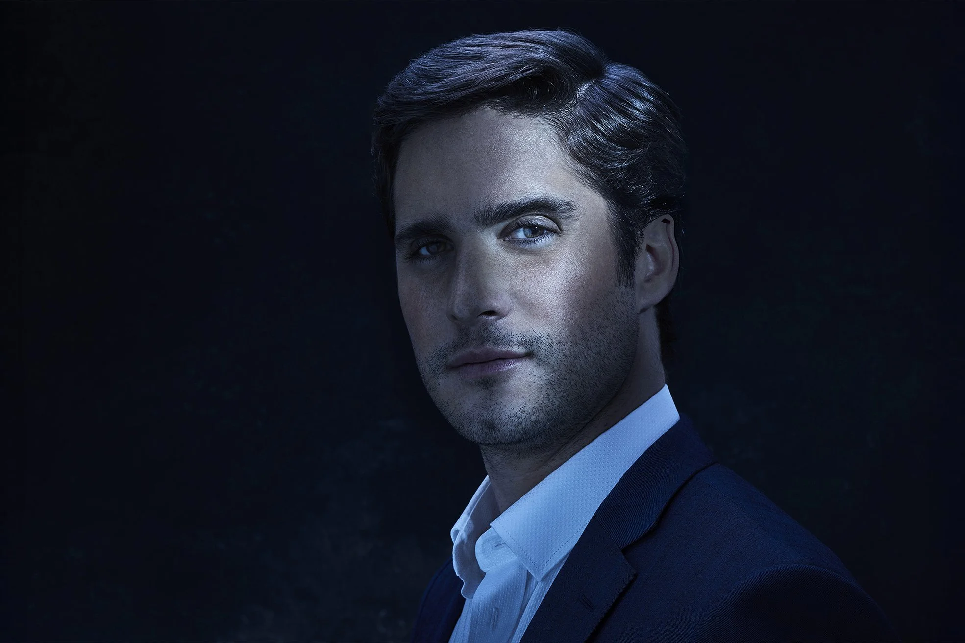 32-Diego Boneta copy.jpg