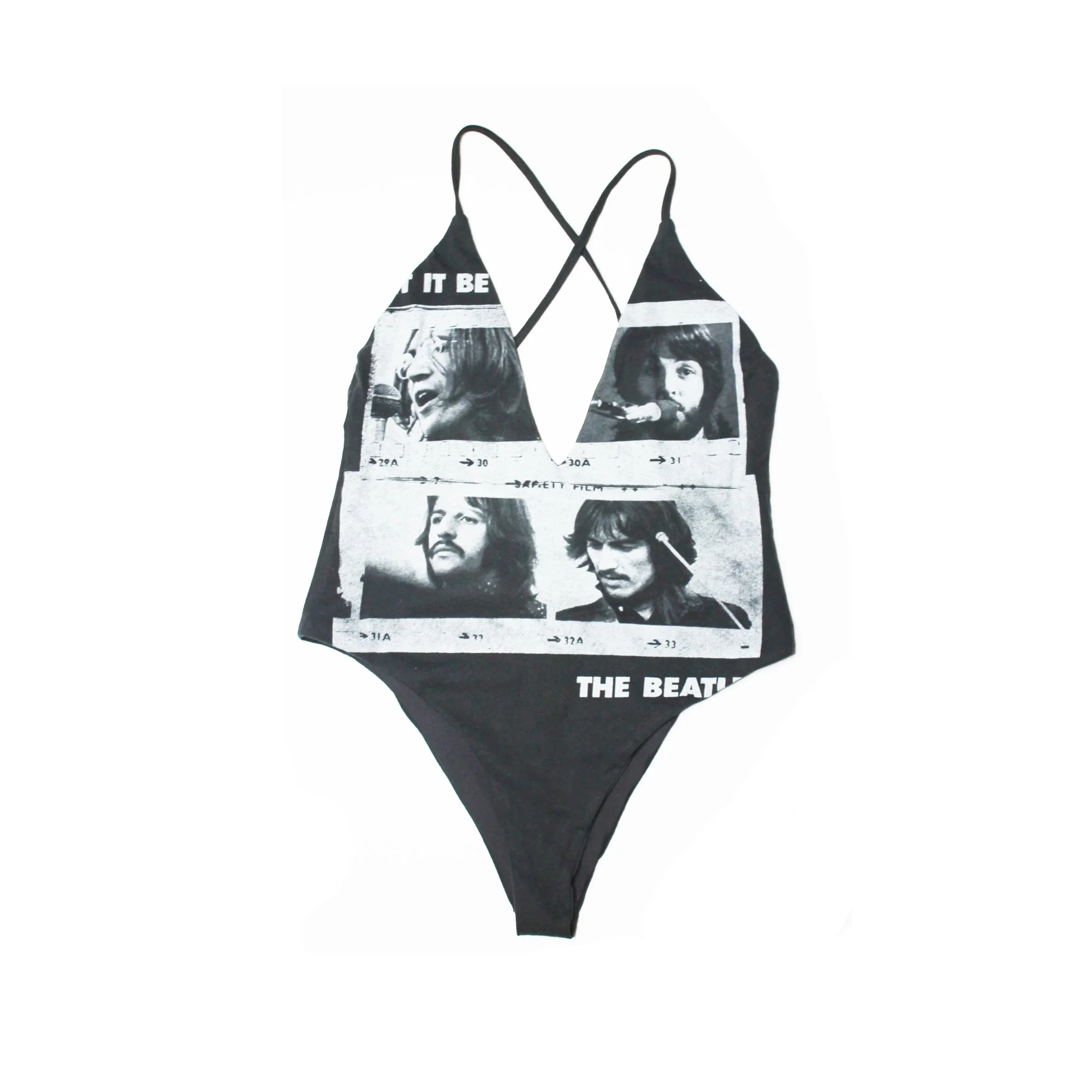 THE BEATLES 1 PC.jpg