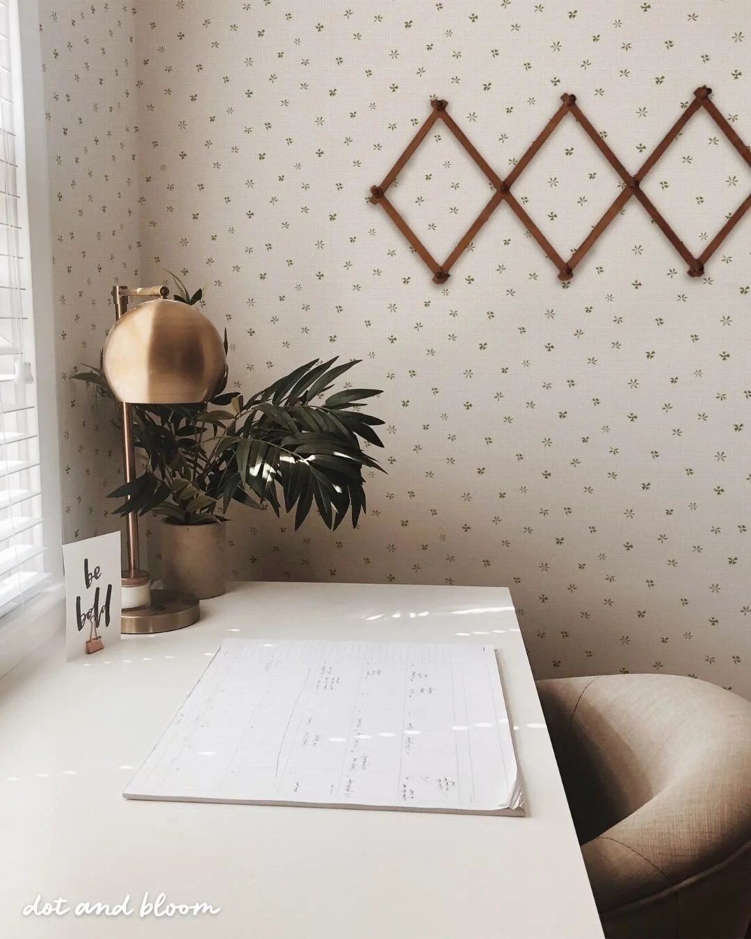 Who says a blender can&rsquo;t stand on its own? ✿

This tiny floral print was designed as a blender pattern within my Wildflower Keepsakes collection, but small-scale designs like this can be surprisingly beautiful on their own too.

I love patterns