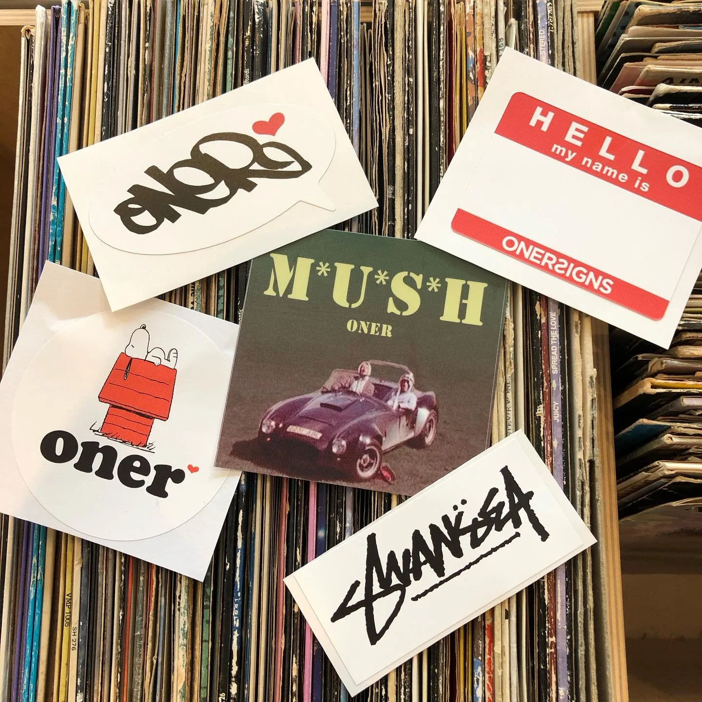 x100 Stickers