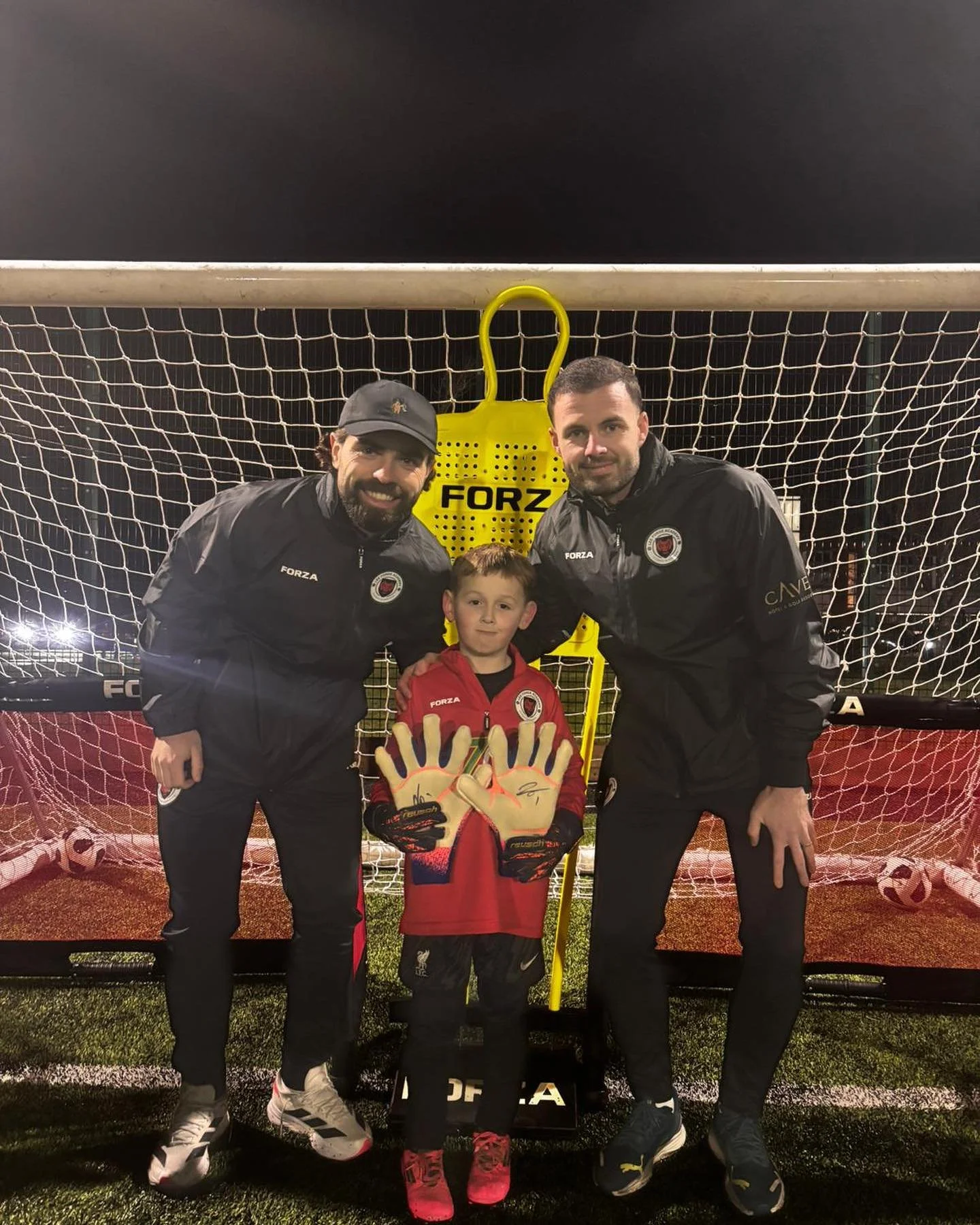 🧤 PLAYER OF THE MONTH 🧤 

Congratulations to our final Player of the Month for 2025, Hari Griffiths! 

Hari, who started from week 1 with our 6-8s group, recently made the jump over to our goalkeepers as a super enthusiastic and dedicated young kee