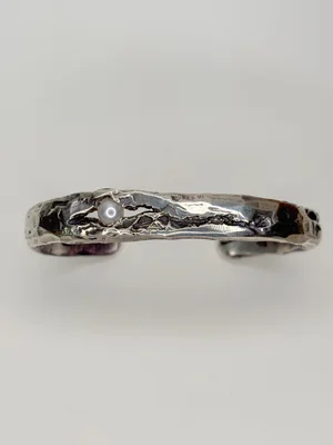 Shinju Cuff