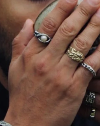Pearl Ring Hover