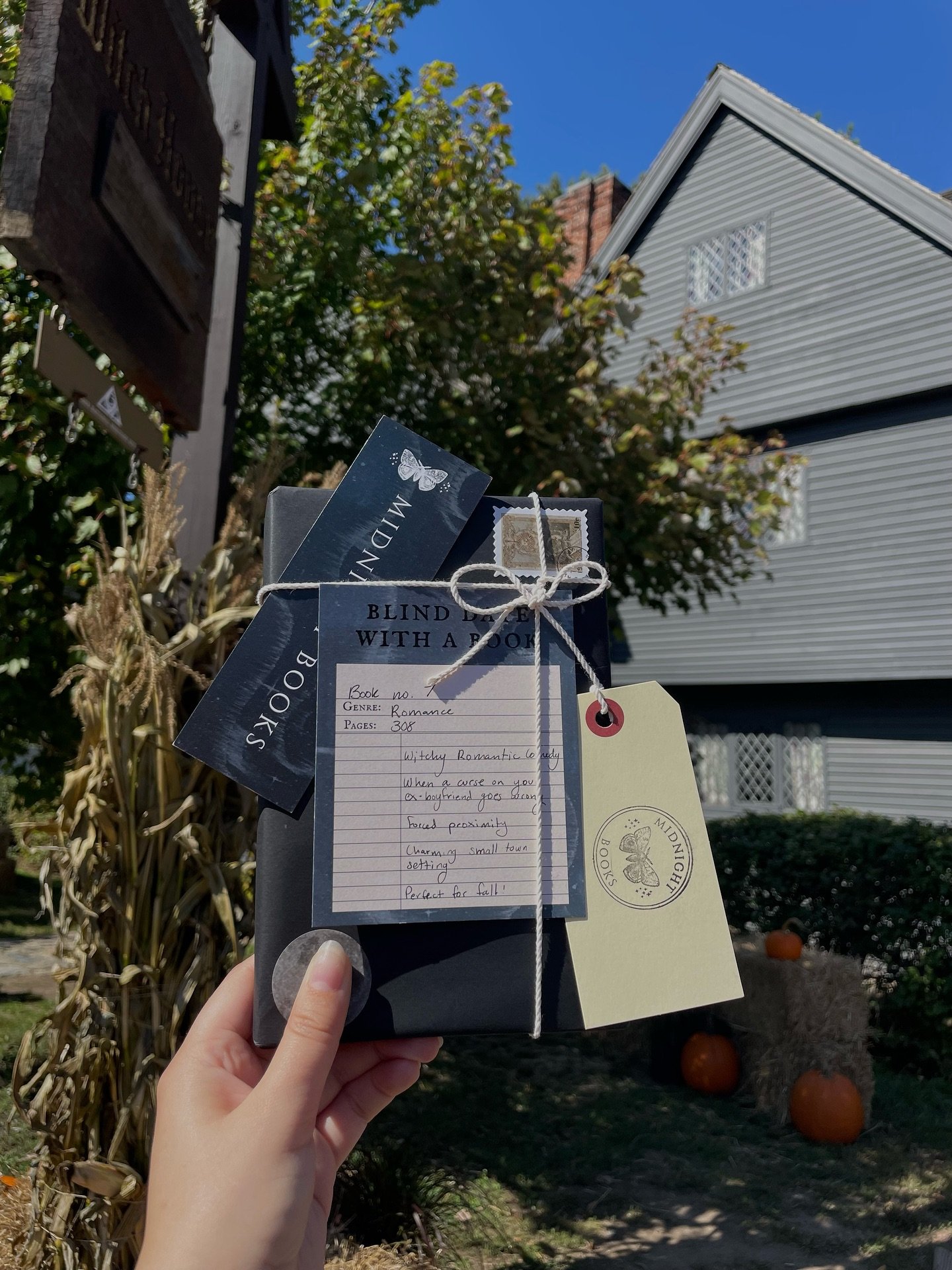 One more day✨
.
We took a quick trip to Salem this weekend, and of course brought a few of our books for a few photos. My parents insisted on taking pictures of us with the books&hellip;. 
.
.
.
.
#midnightbooks #salem #salemmassachusetts #blinddatew