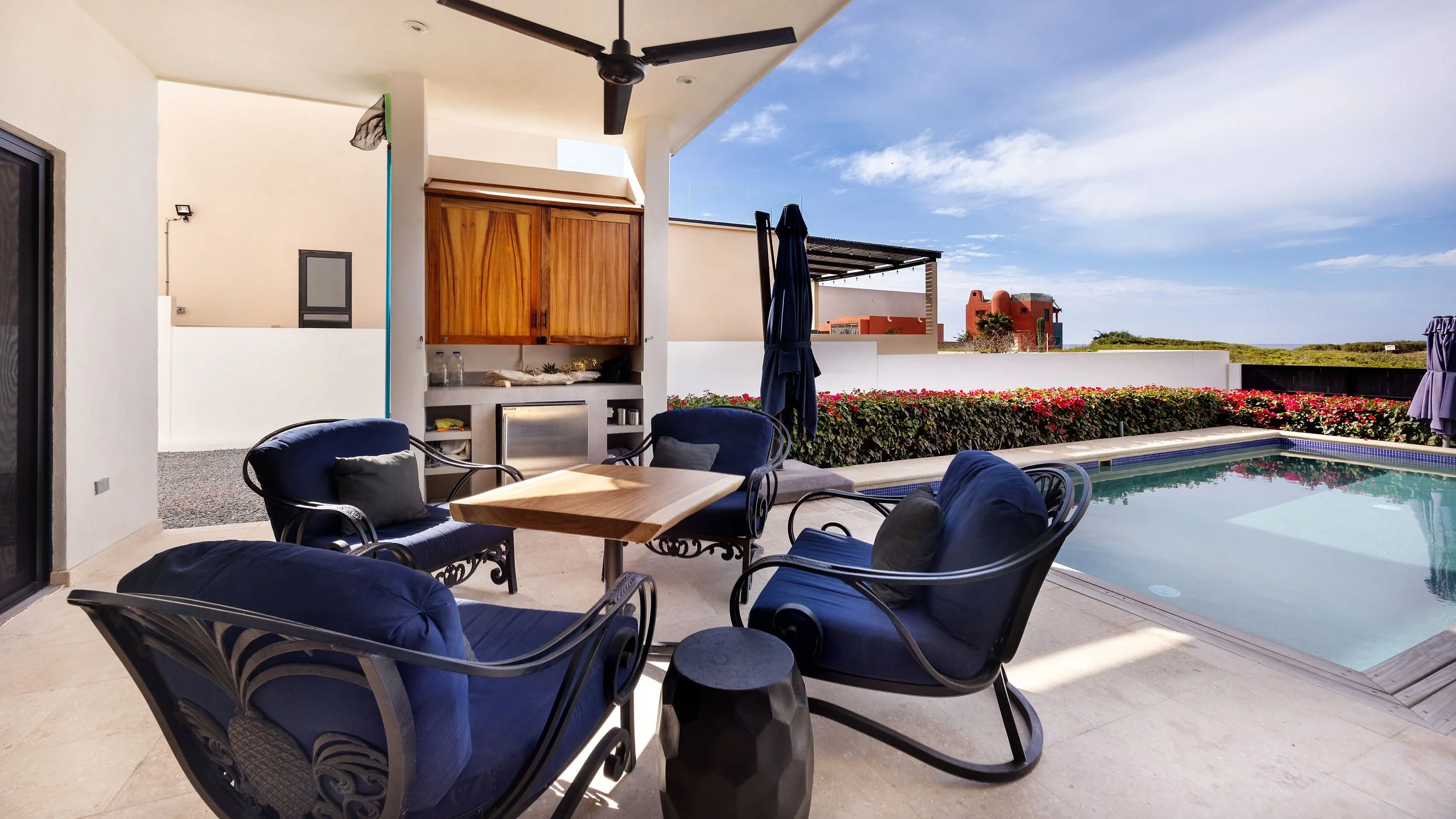 Luxury Homes Cerritos Beach
