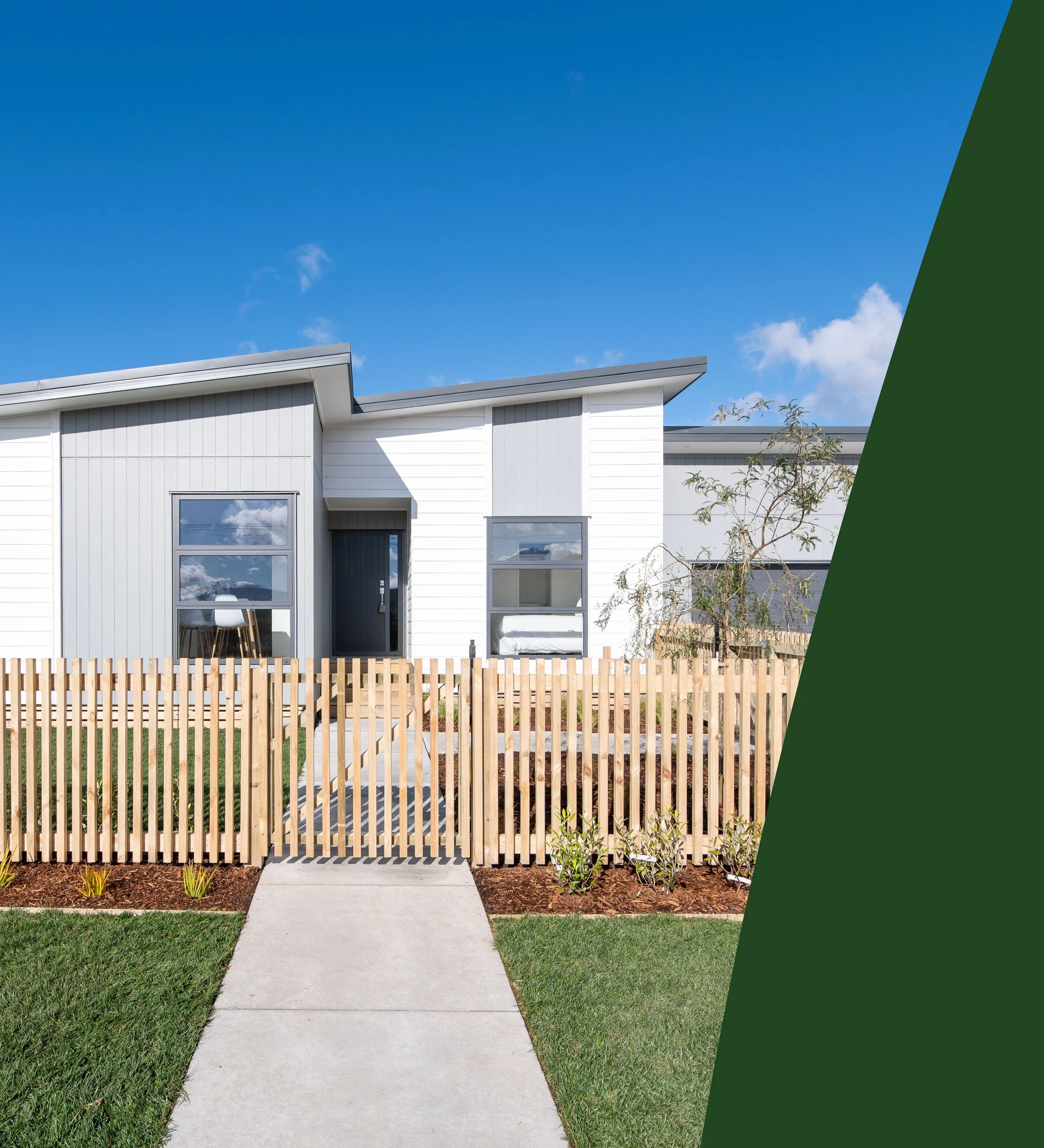 WAT00002 Bennett'sLanding - Duplex Image.jpg