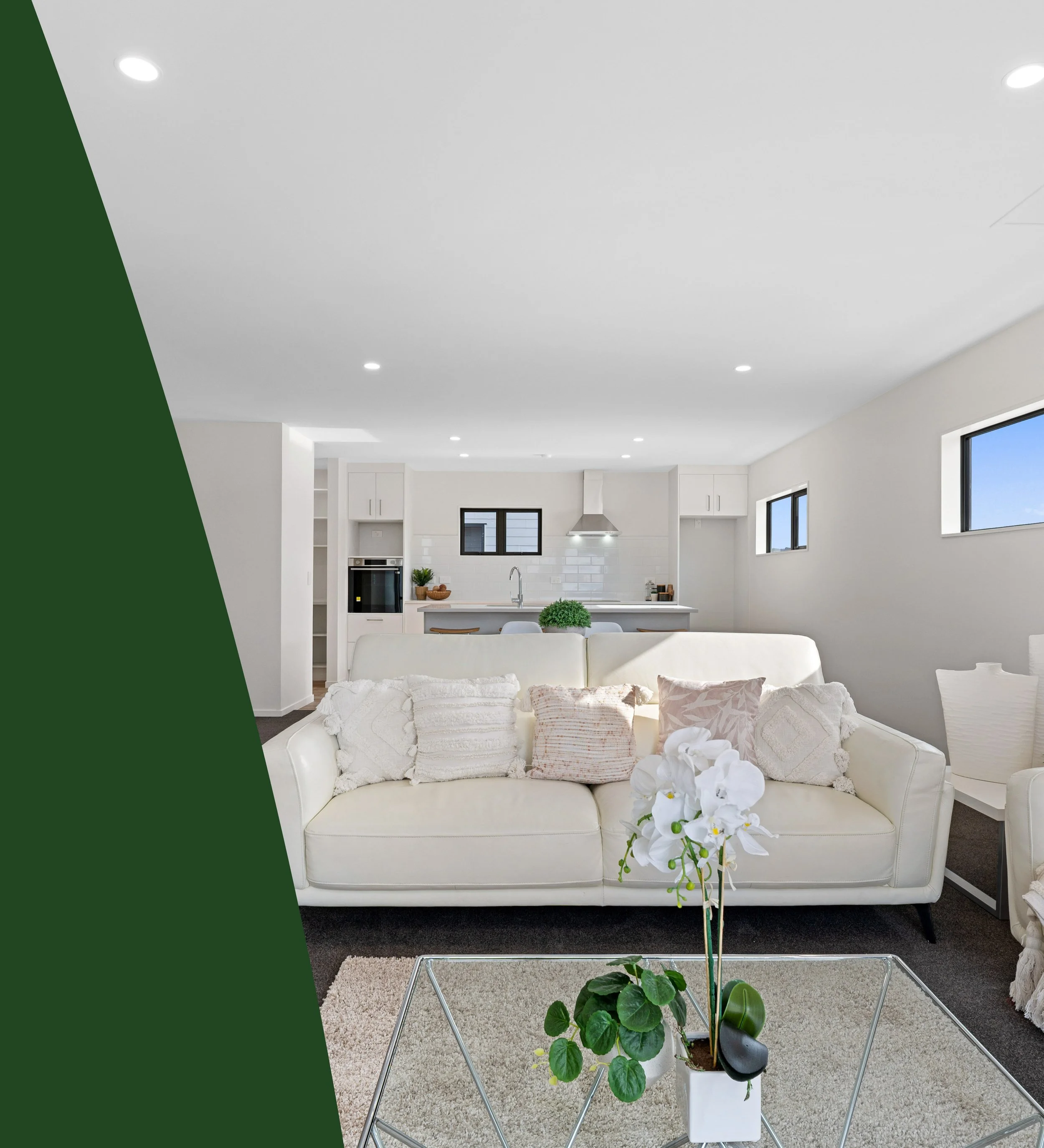 WAT00002 Bennett'sLanding - Terrace Living Upstairs5.jpg