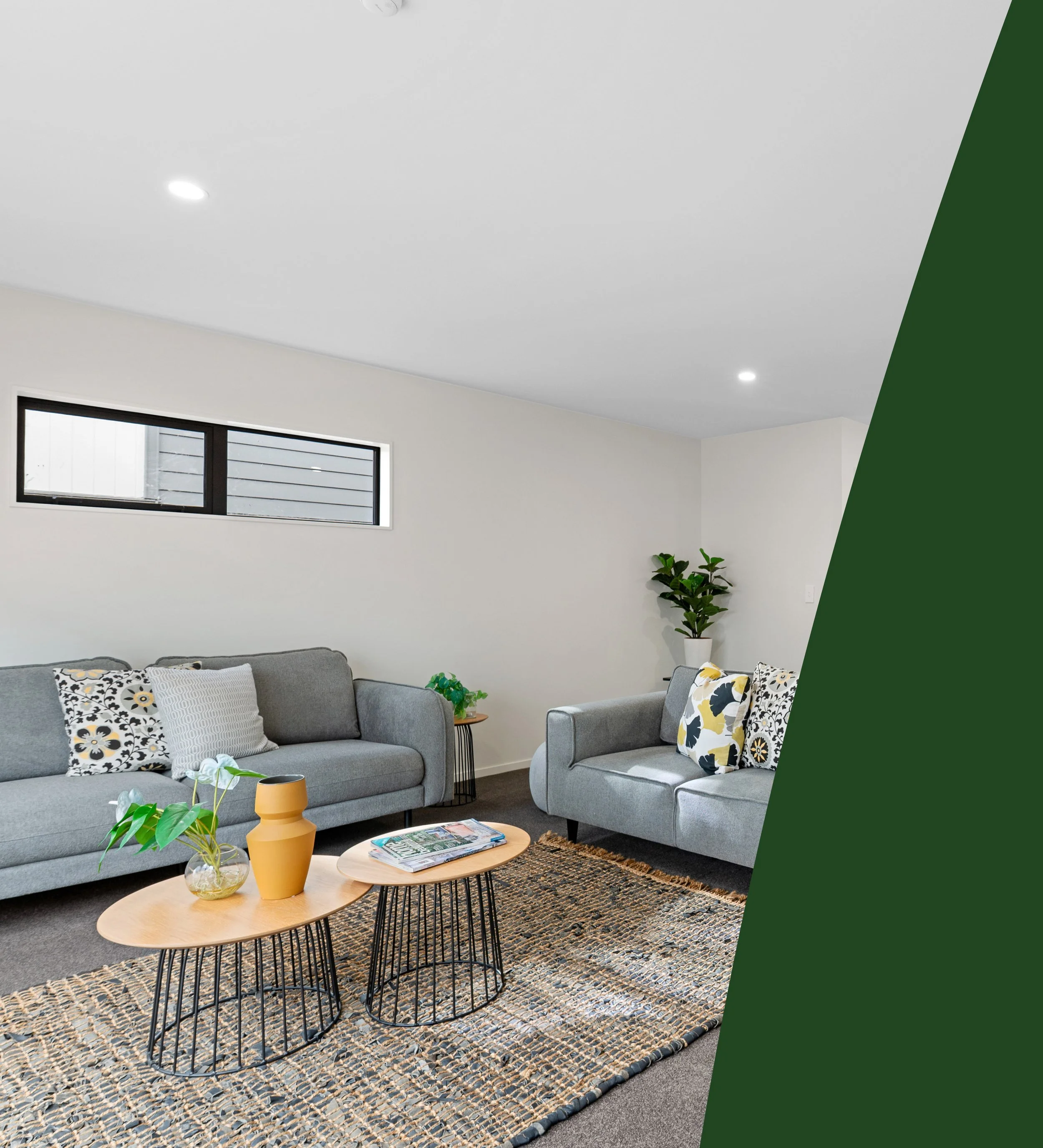 WAT00002 Bennett'sLanding - Terrace Living Downstairs3.jpg