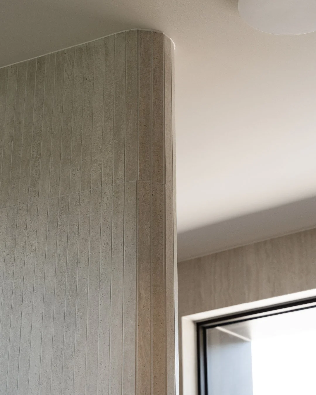 The next time you see this Lane Cove home she'll be complete! In the meantime check out some of the features we've been installing. We're so excited to hand this completed home over to our client.⁠
⁠
📍Lane Cove Project ⁠
Brickworks: @brickworksbp⁠
G