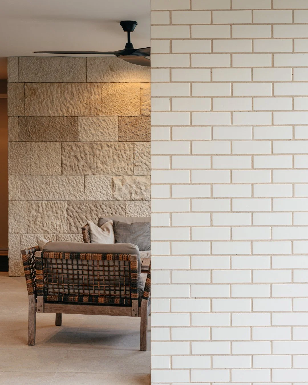 Just beside the pool we've created an outdoor living nook. Overlooking the pool and backyard, this serene space is perfect for unwinding, and we know our client has already been making the most of it this summer.⁠
⁠
📍Lane Cove Project ⁠
Brickworks: 