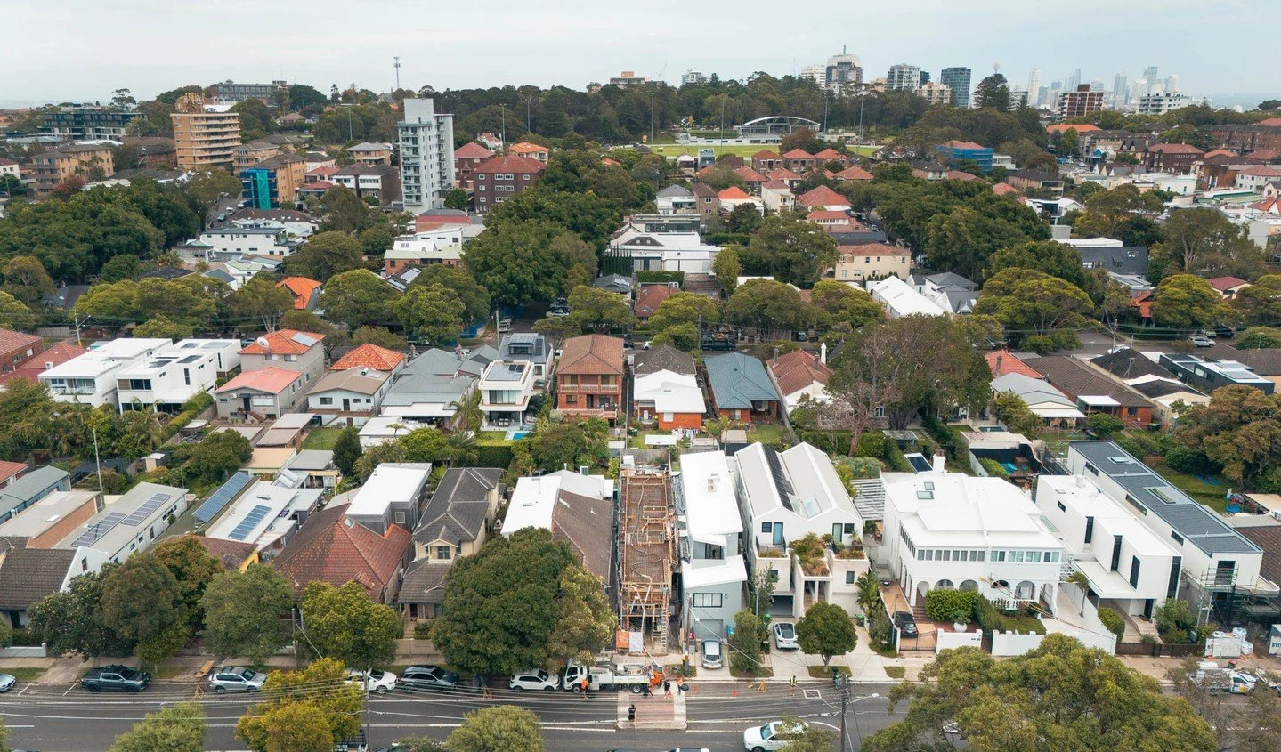 A view from the top! The structure of this custom home is really starting to take shape, with the Taren team working hard to manage every stage of the project from start to finish. We&rsquo;re excited to bring you along on this build journey.