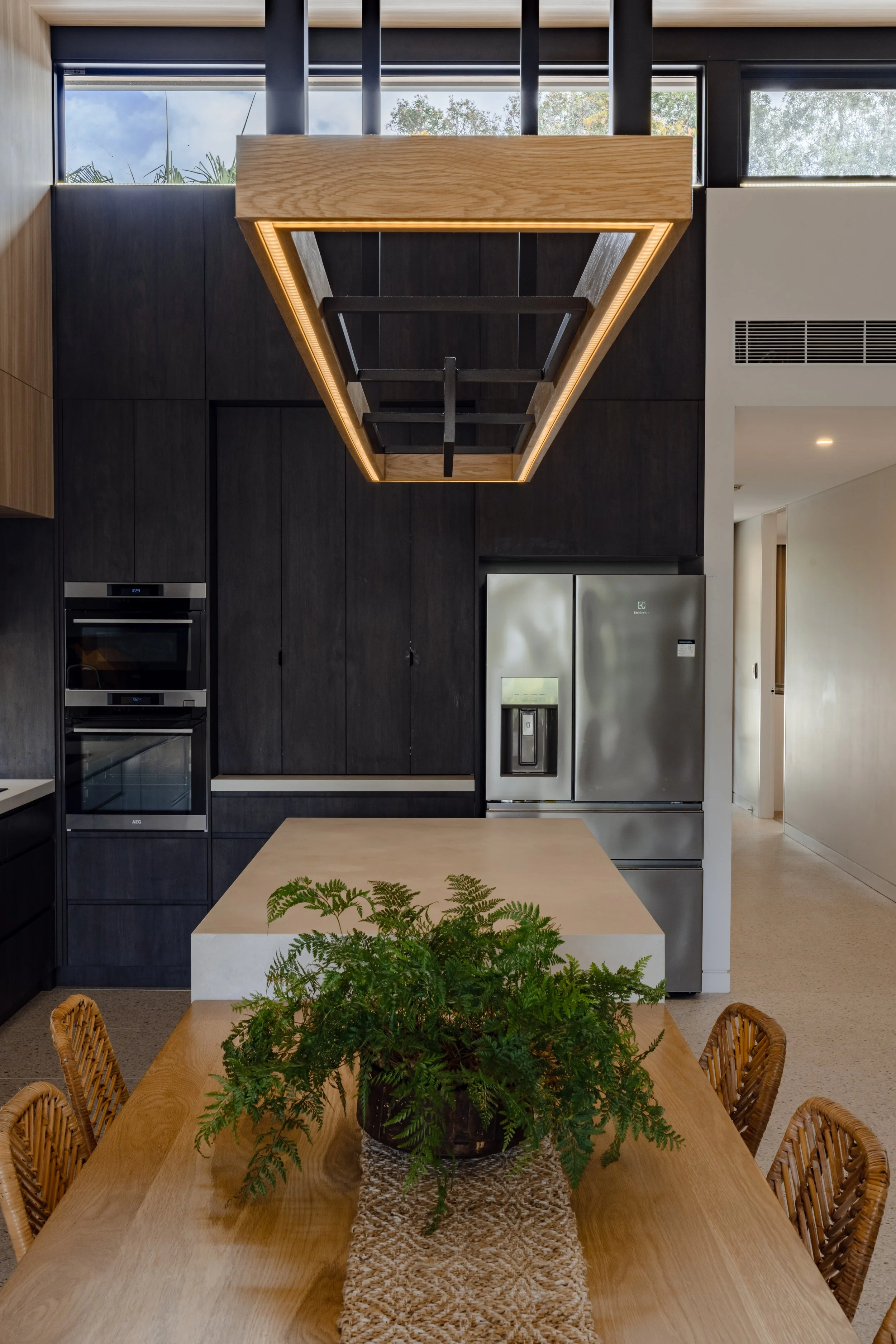 1BM00833-HDR.jpg