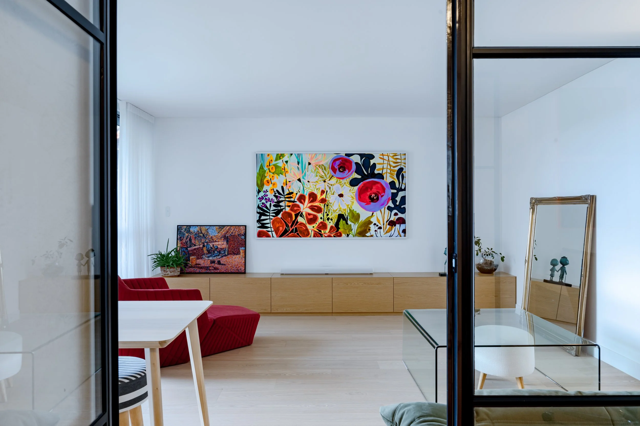 Luxury living room in North-West Sydney apartment