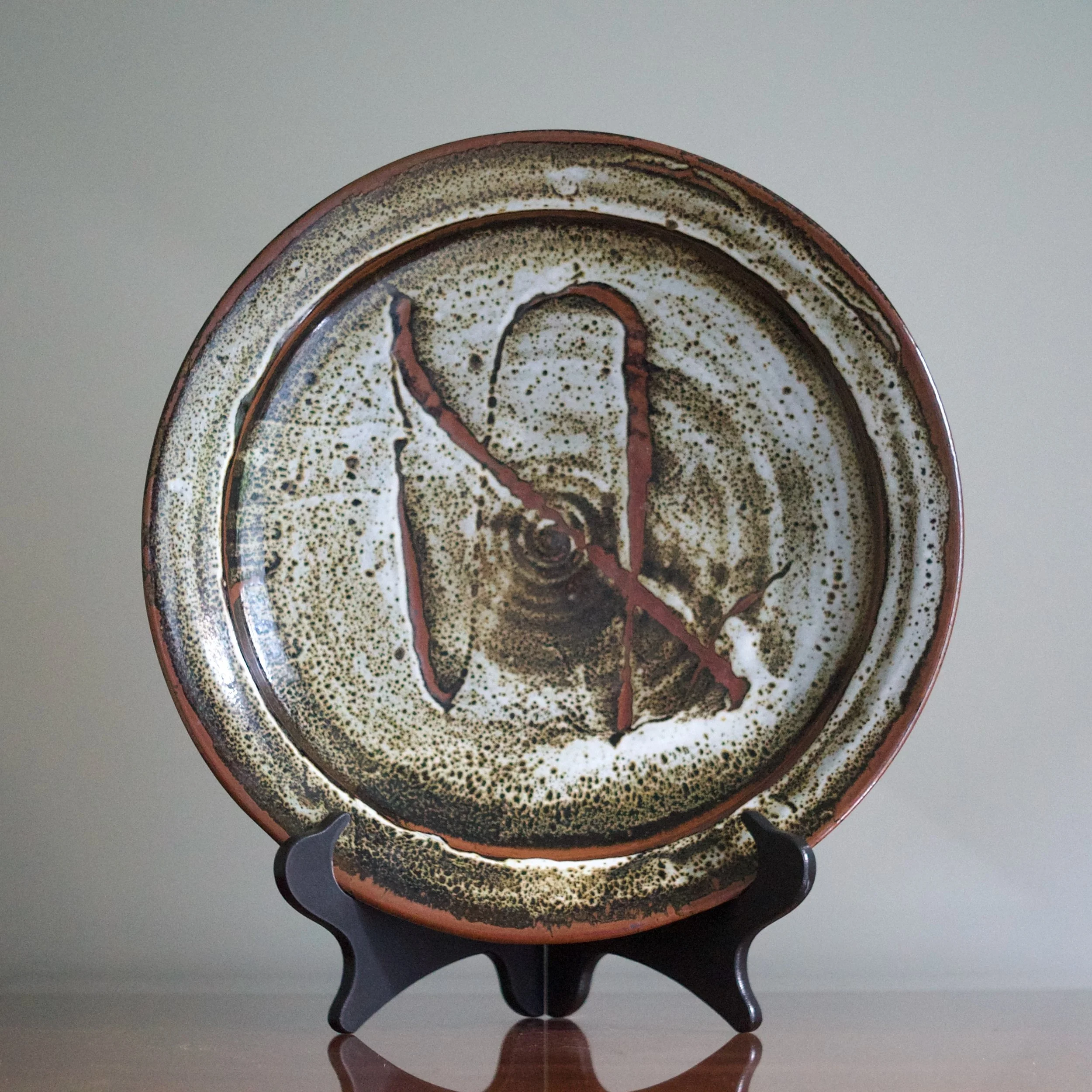 Heinz Laffin stoneware charger