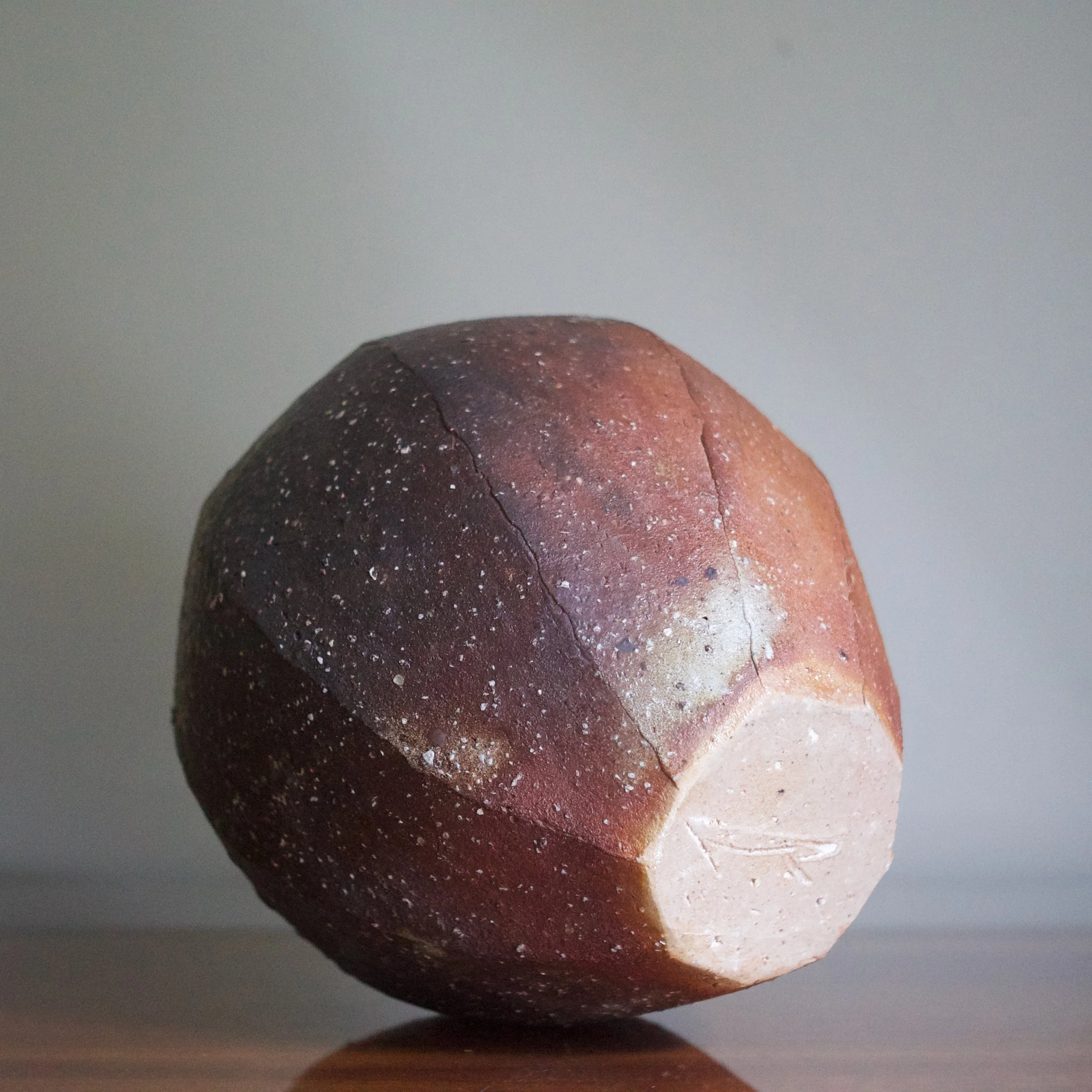 Tadashi Nishihata vase with kiln effects