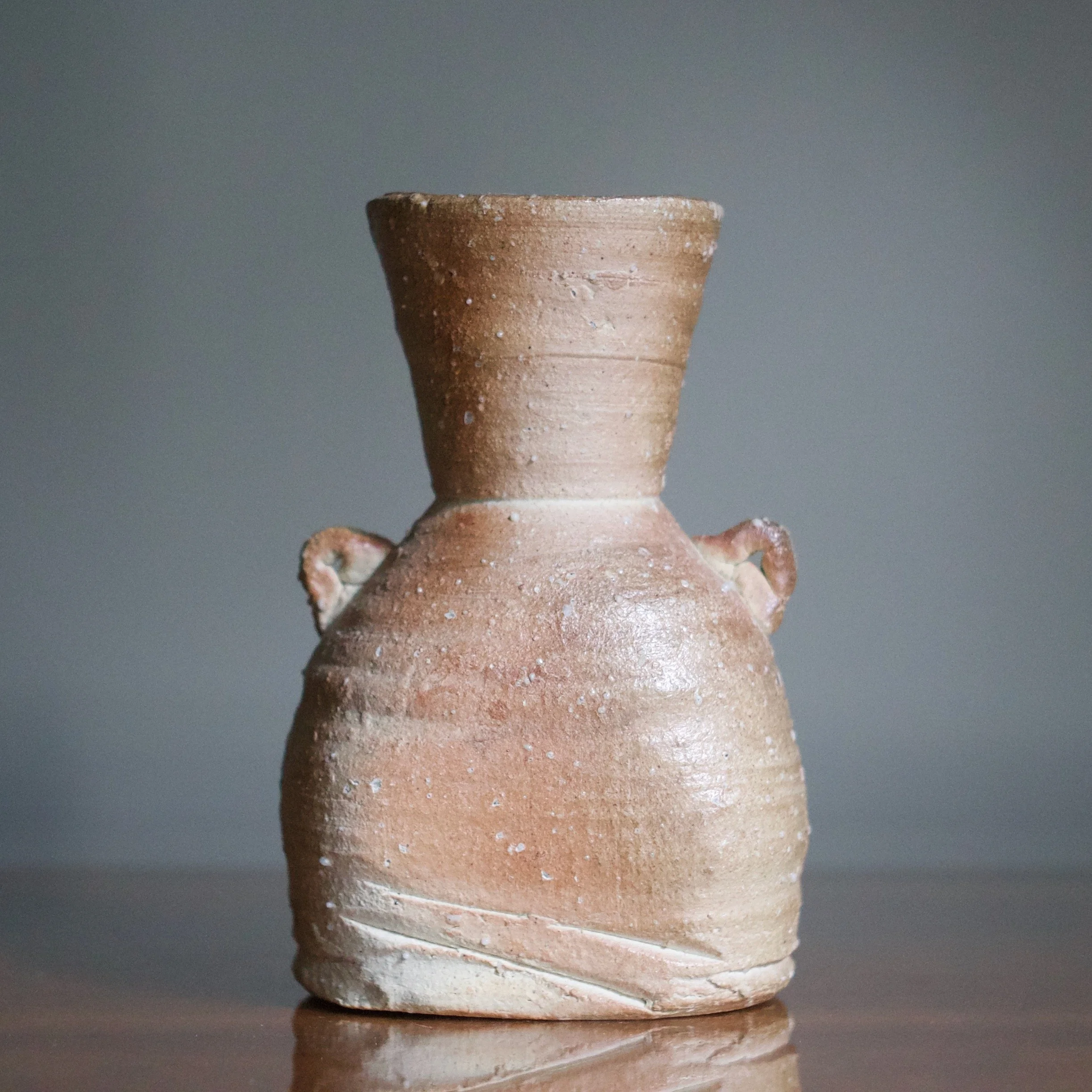 Glenn Lewis lugged vase 