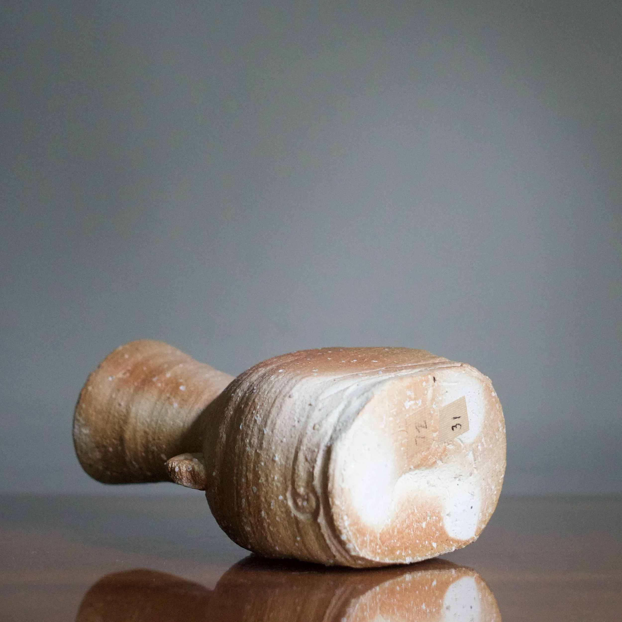 Glenn Lewis lugged vase 