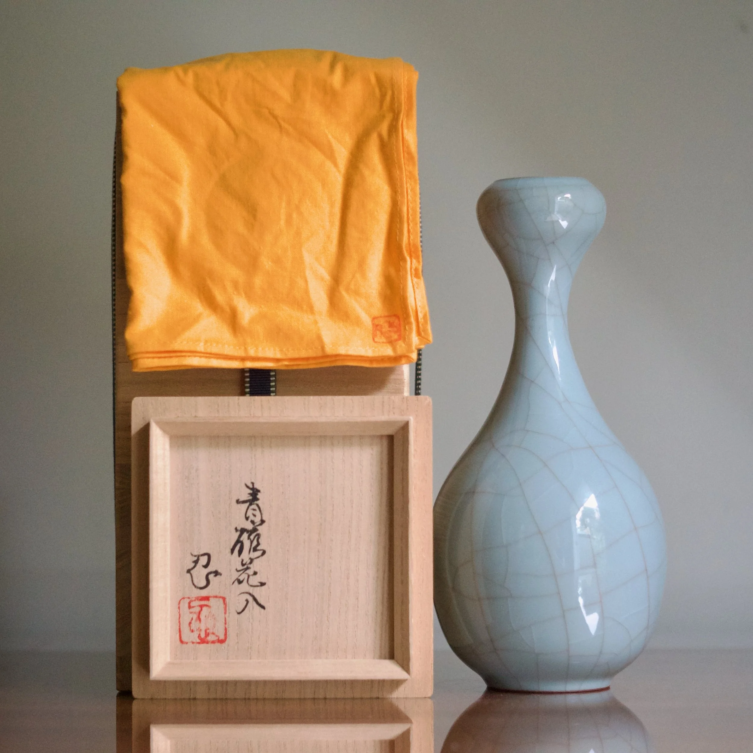 Shinobu Kawase celadon vase