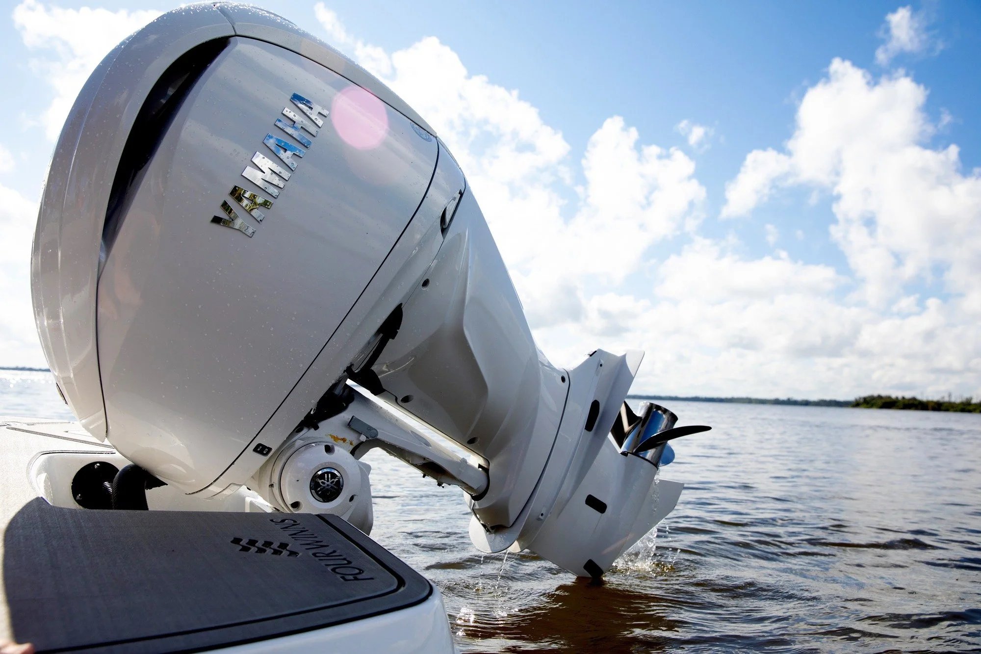 Outboard corrosion protection and zinc service for saltwater boats