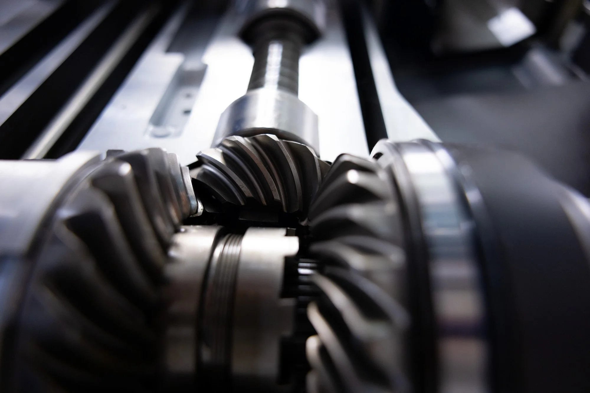 100 hour Yamaha outboard engine service maintenance