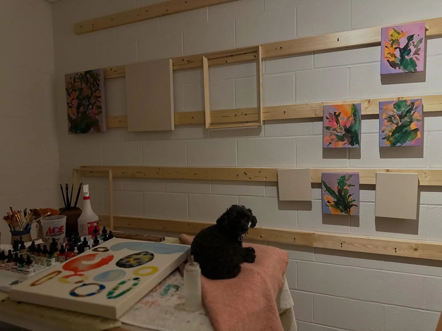 The best place to end the day. With my little buddy in the art room with ambient lighting to wind down. 🥰