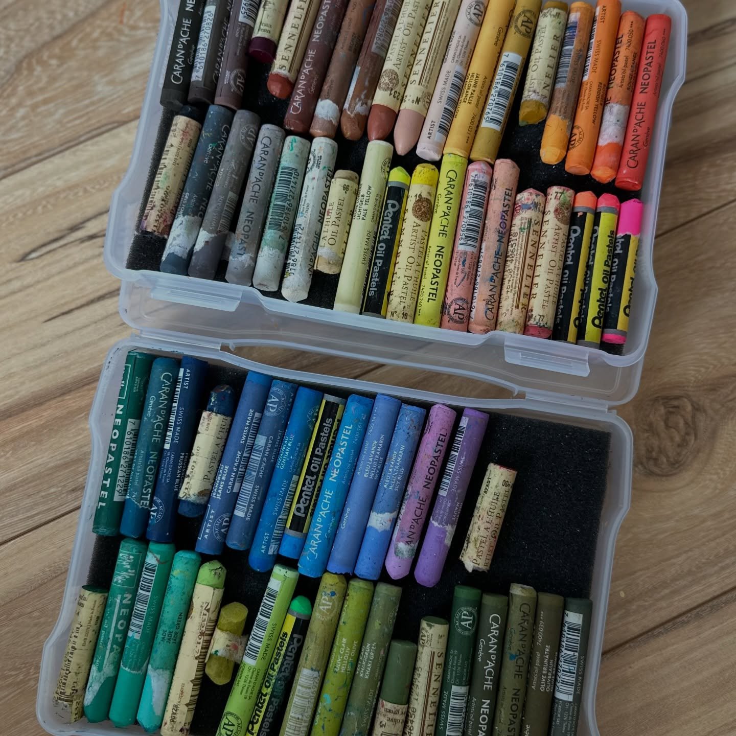 Nothing is more satisfying than reorganizing supplies by color and then also getting a new box of pastels in the most magical colorway!
