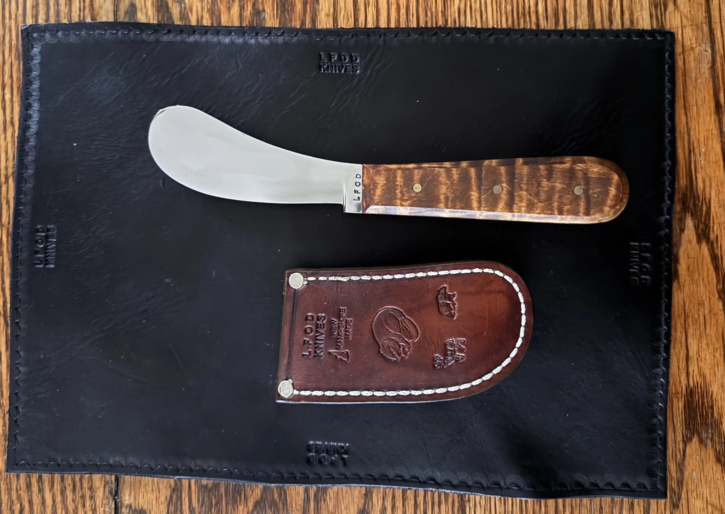 Large Skinning Knife