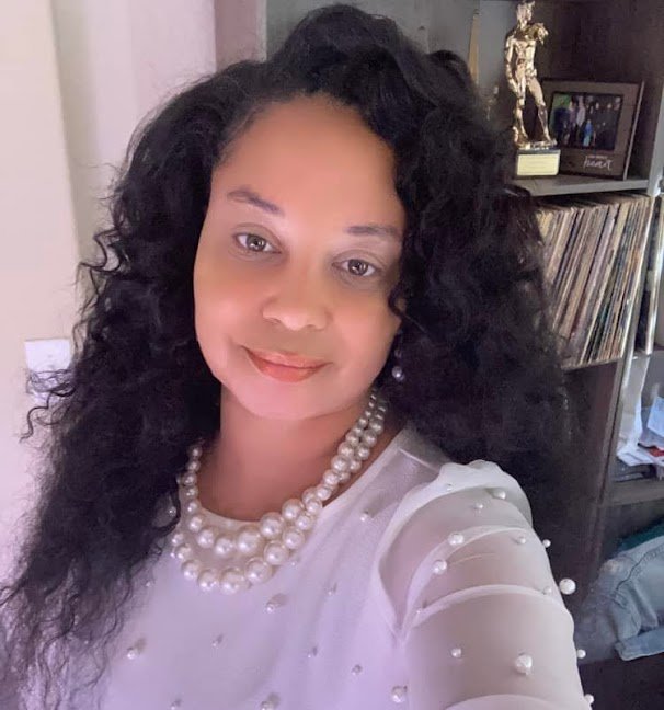 Dr. Madeline Kelly Content Writer